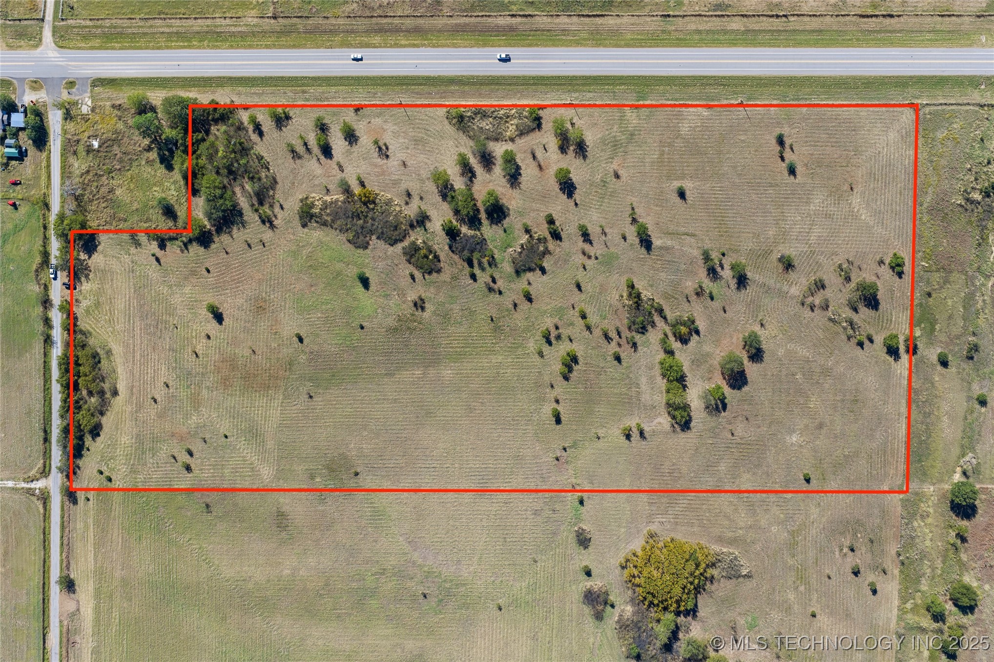 001 Cactus Lane Property Photo 8