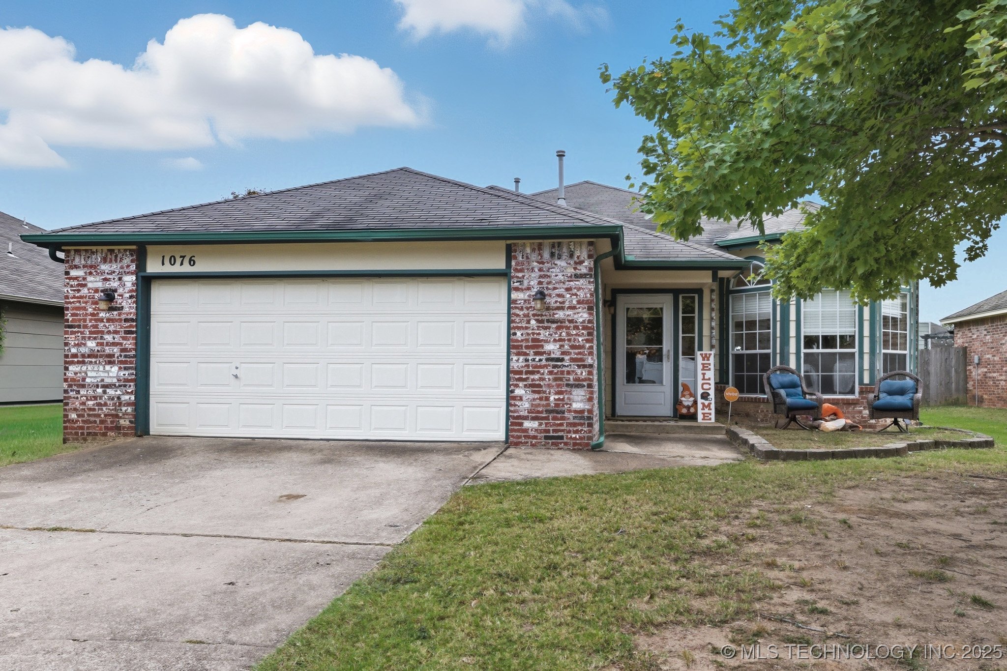 1076 E 131st Place Property Photo 1