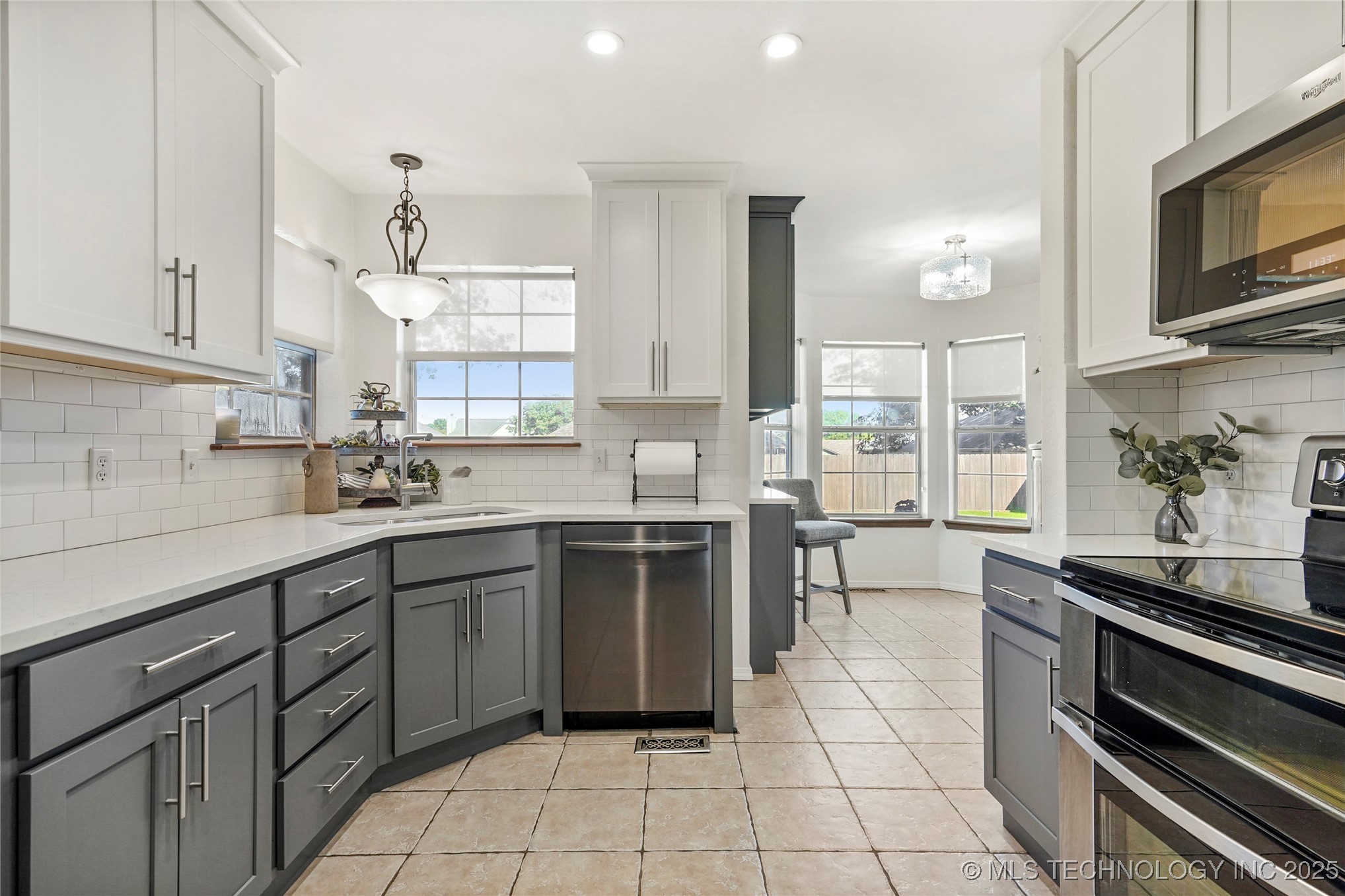 2508 W Kent Street Property Photo 11