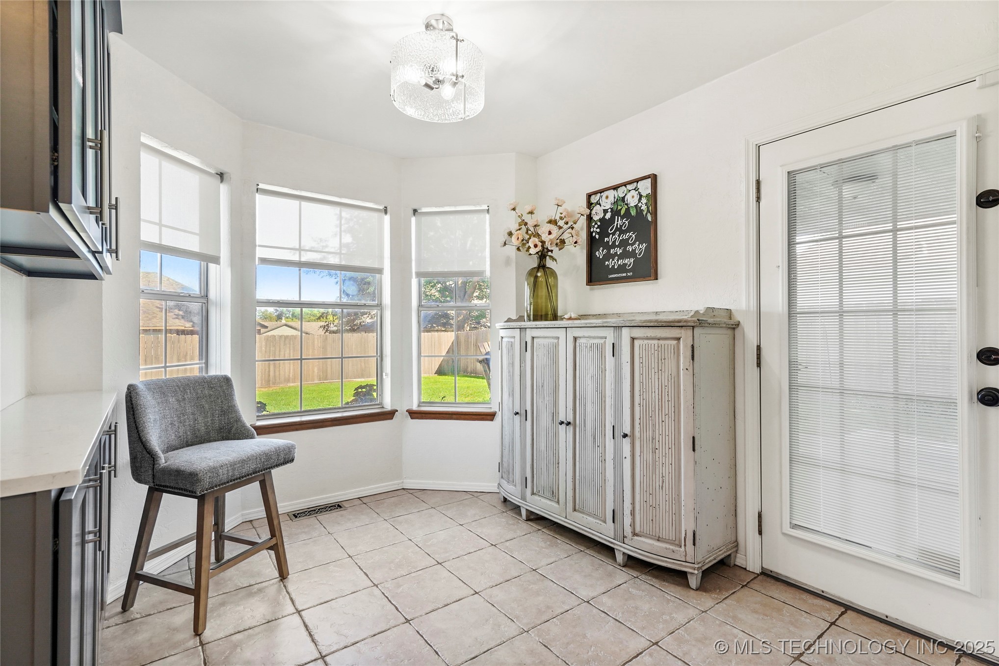 2508 W Kent Street Property Photo 14