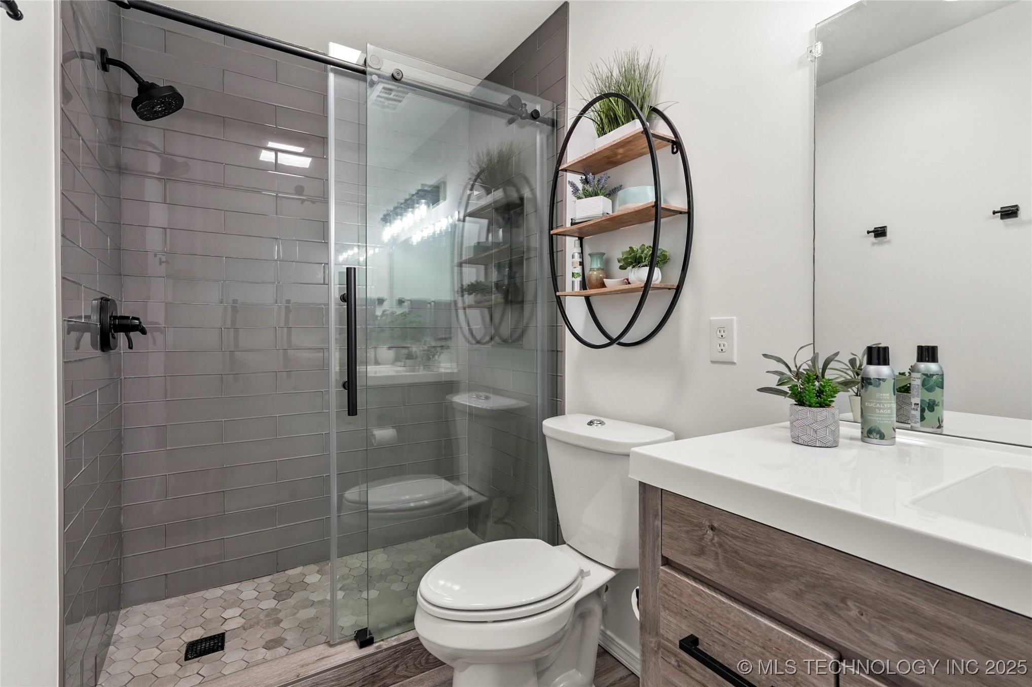 2508 W Kent Street Property Photo 26