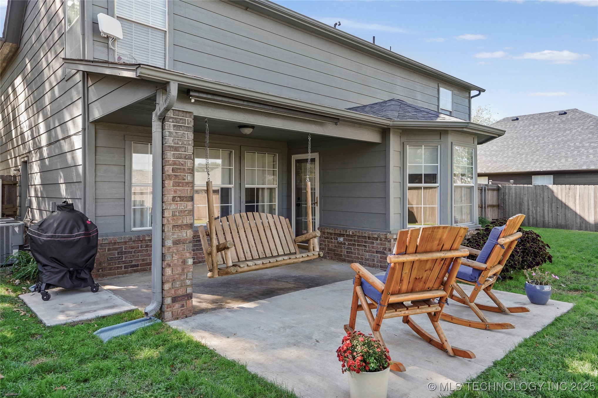 2508 W Kent Street Property Photo 30