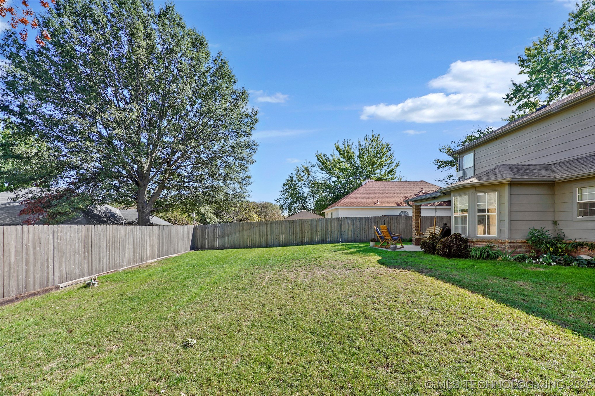 2508 W Kent Street Property Photo 33