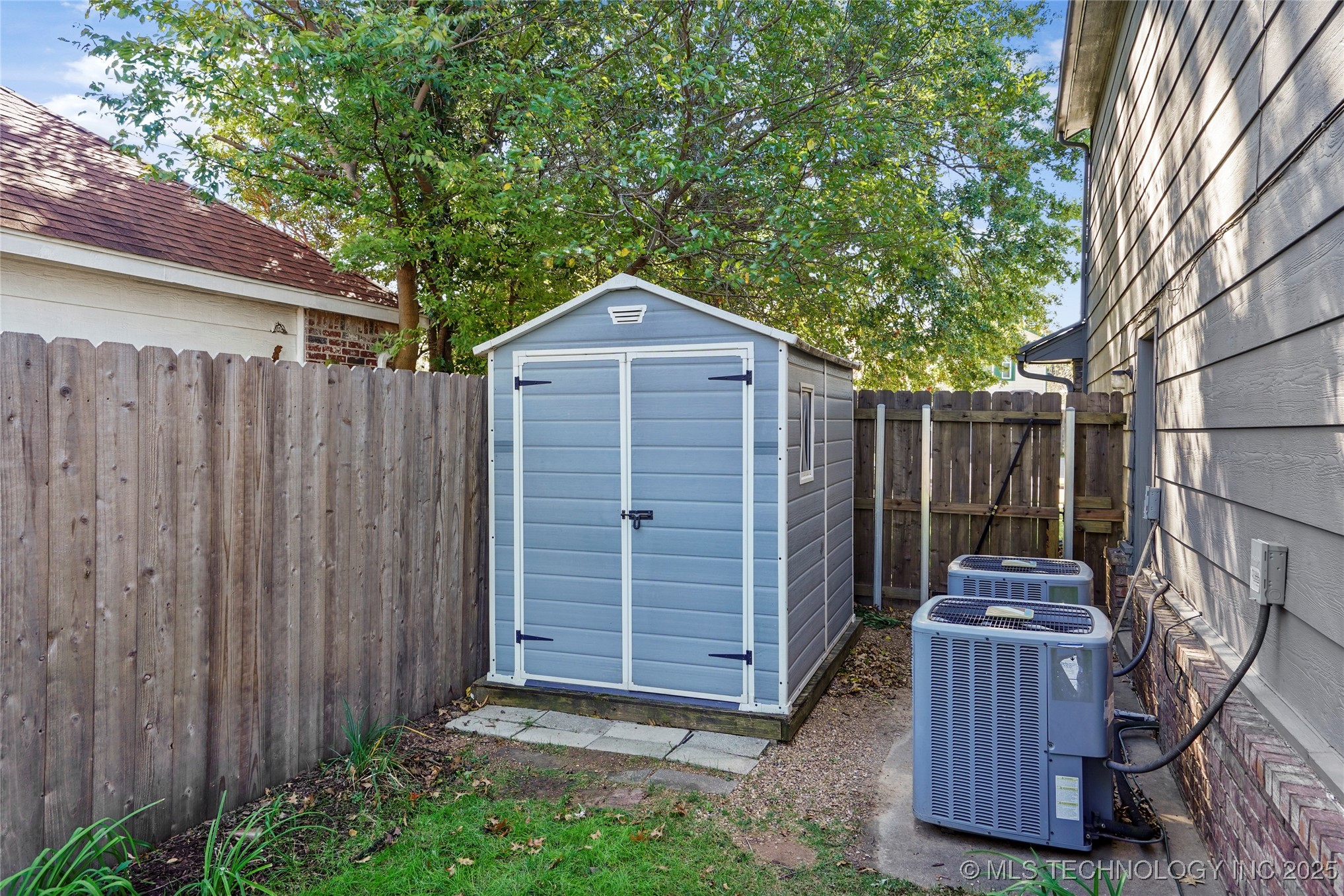 2508 W Kent Street Property Photo 34