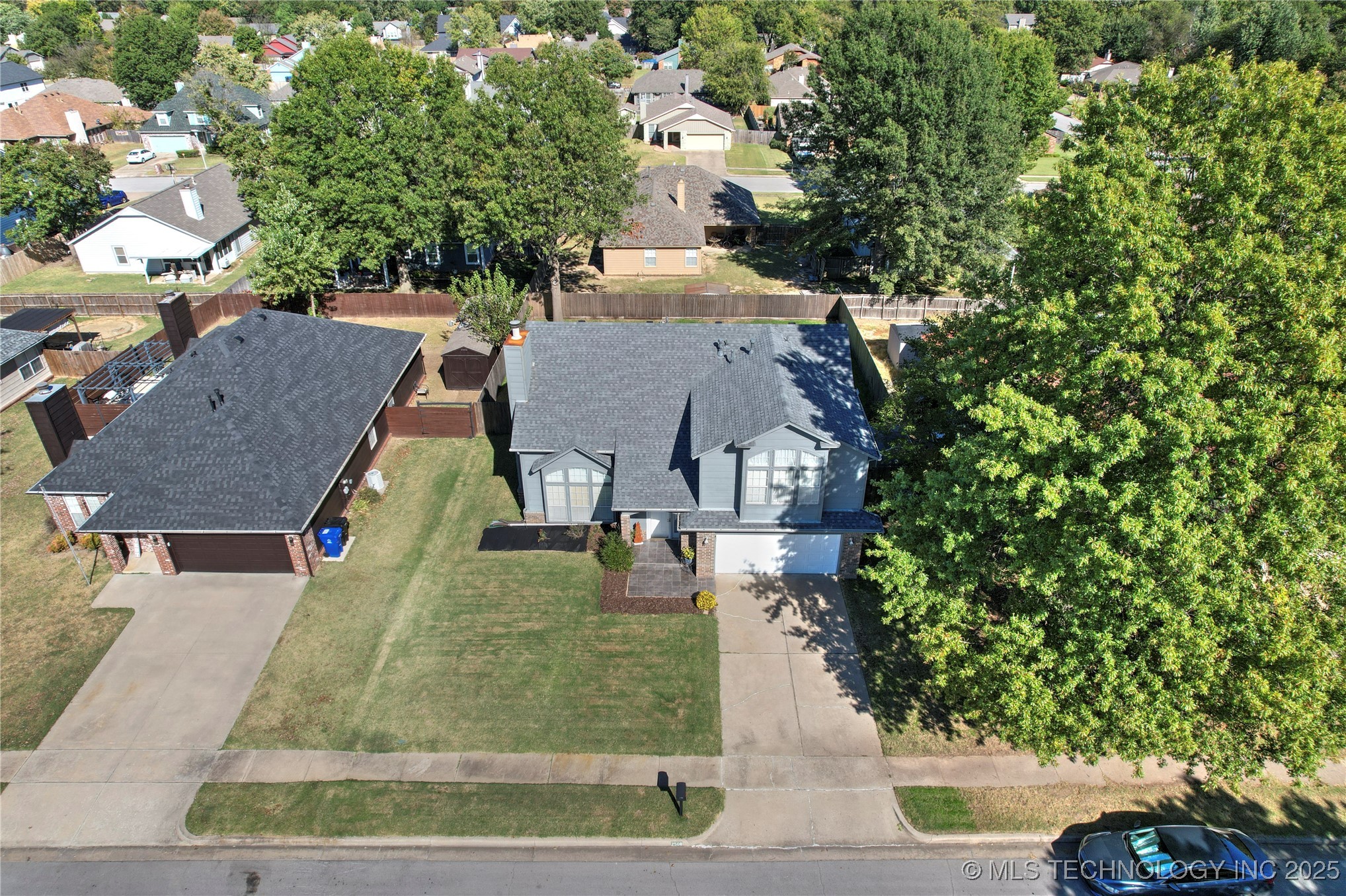 2508 W Kent Street Property Photo 35