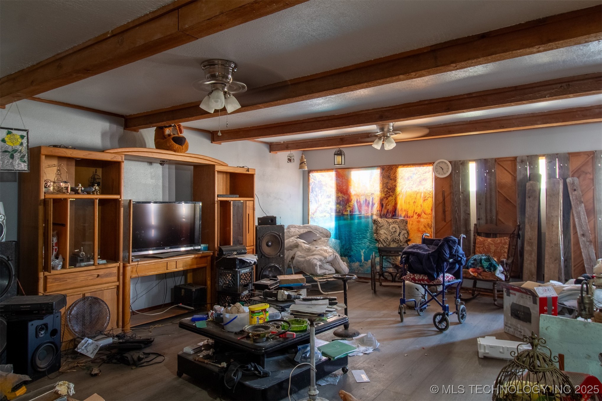 106 N Leo Lane E Property Photo 2