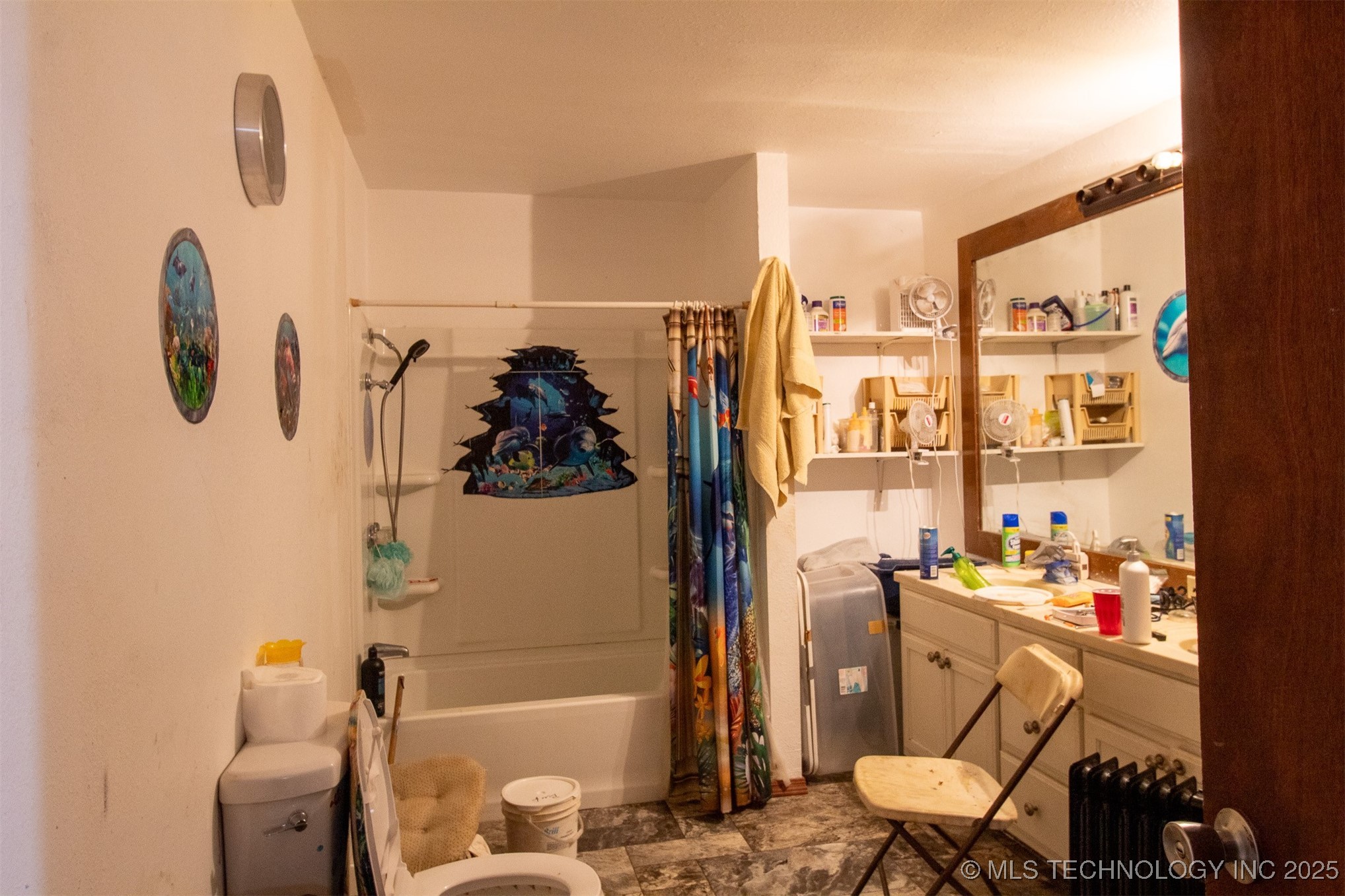 106 N Leo Lane E Property Photo 3