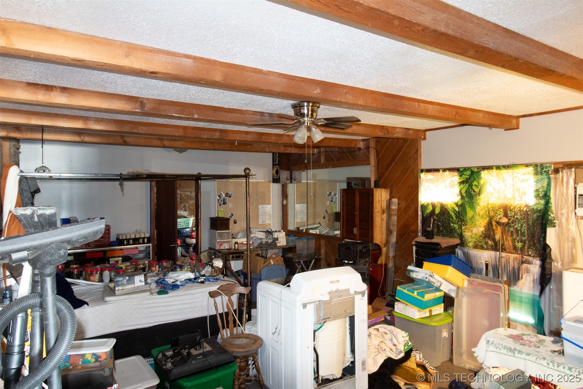 106 N Leo Lane E Property Photo 5