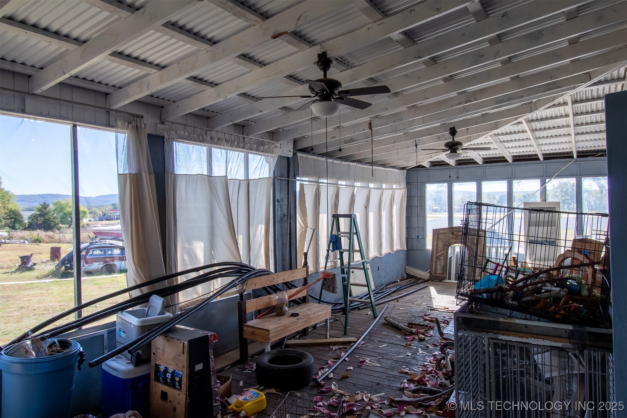 106 N Leo Lane E Property Photo 6