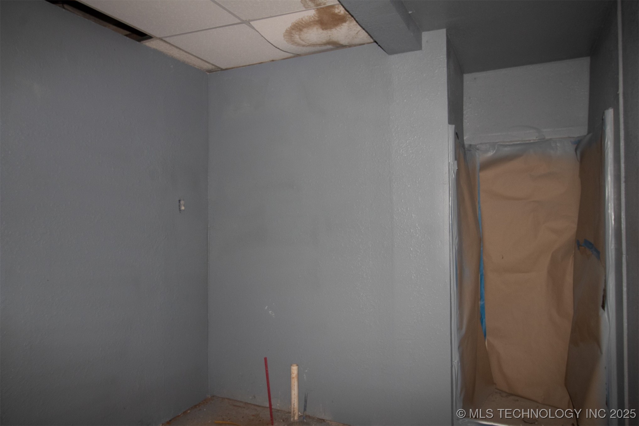 106 N Leo Lane E Property Photo 10