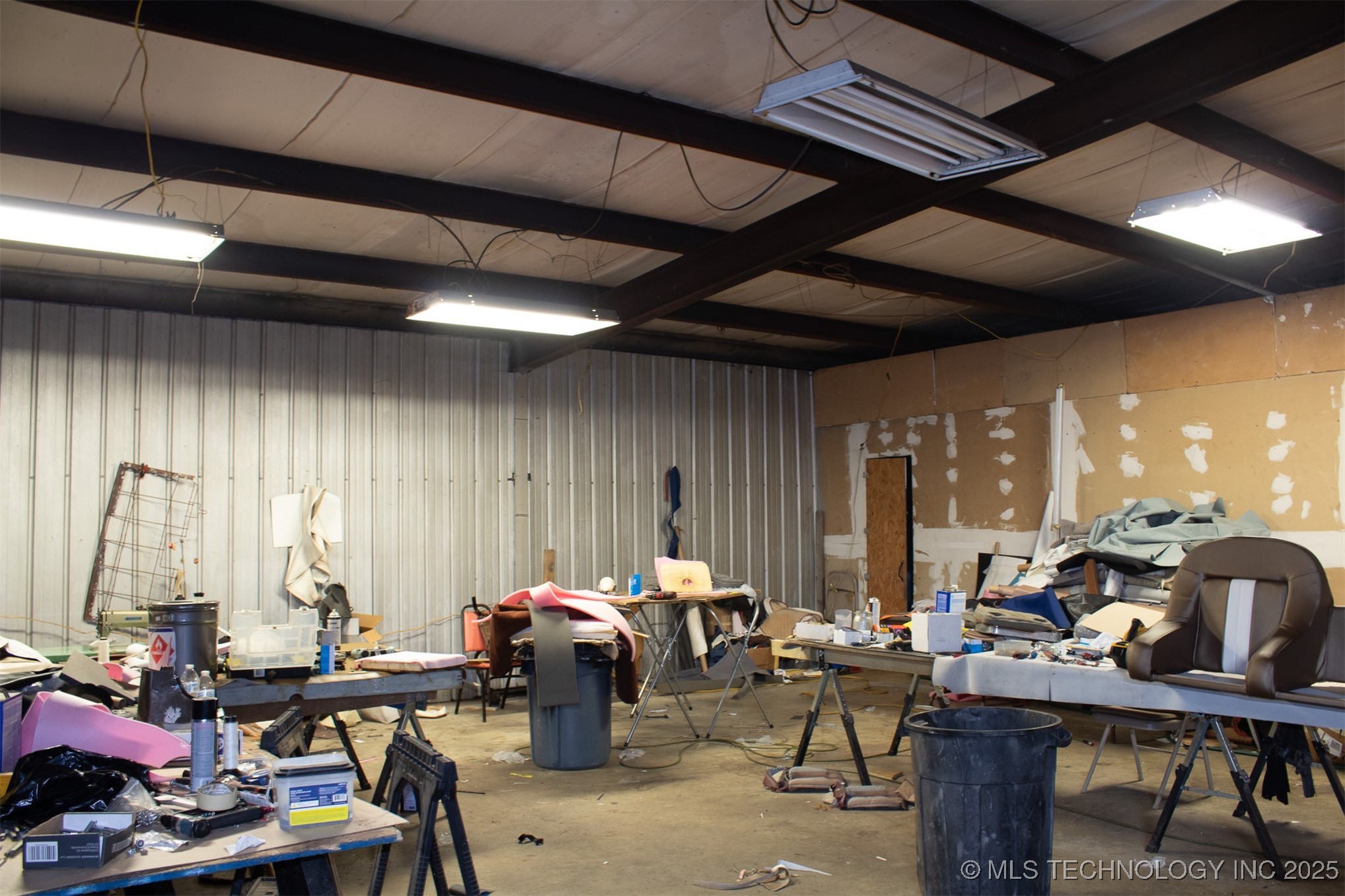 106 N Leo Lane E Property Photo 16