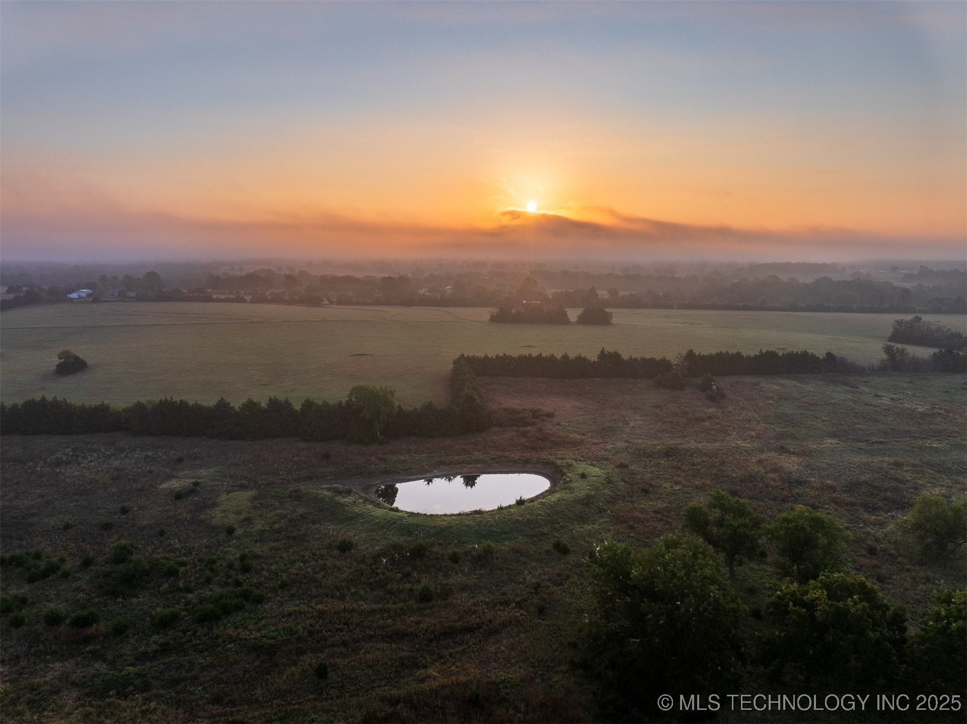 40 E McElroy Property Photo 1