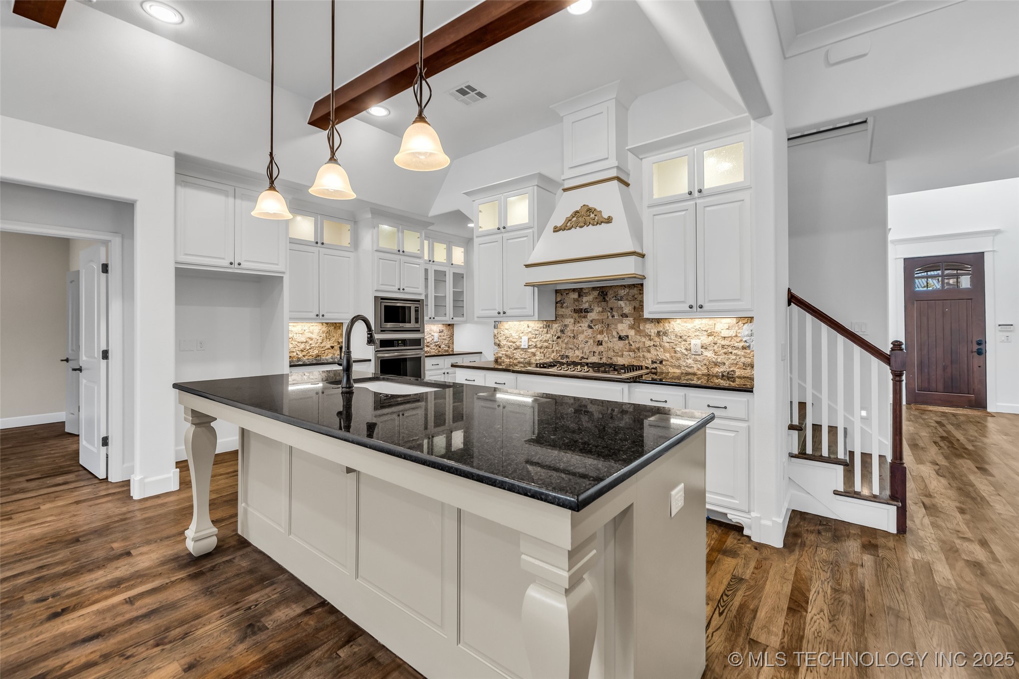 12050 S 68th East Avenue E Property Photo 5