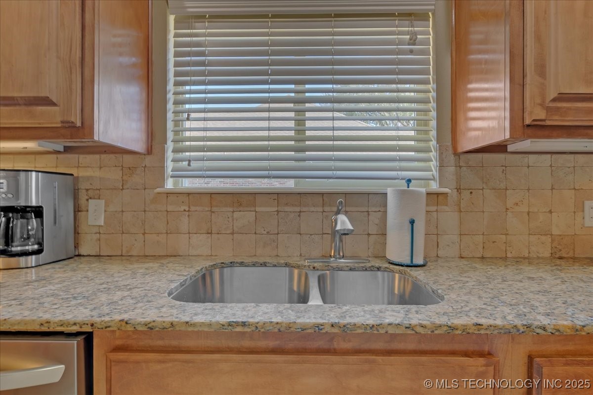 12408 E 127th Street North Property Photo 23