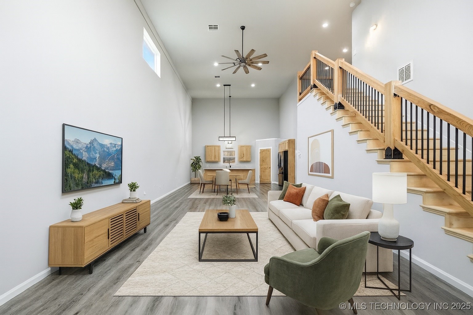 10286 E Joes Road Property Photo 4