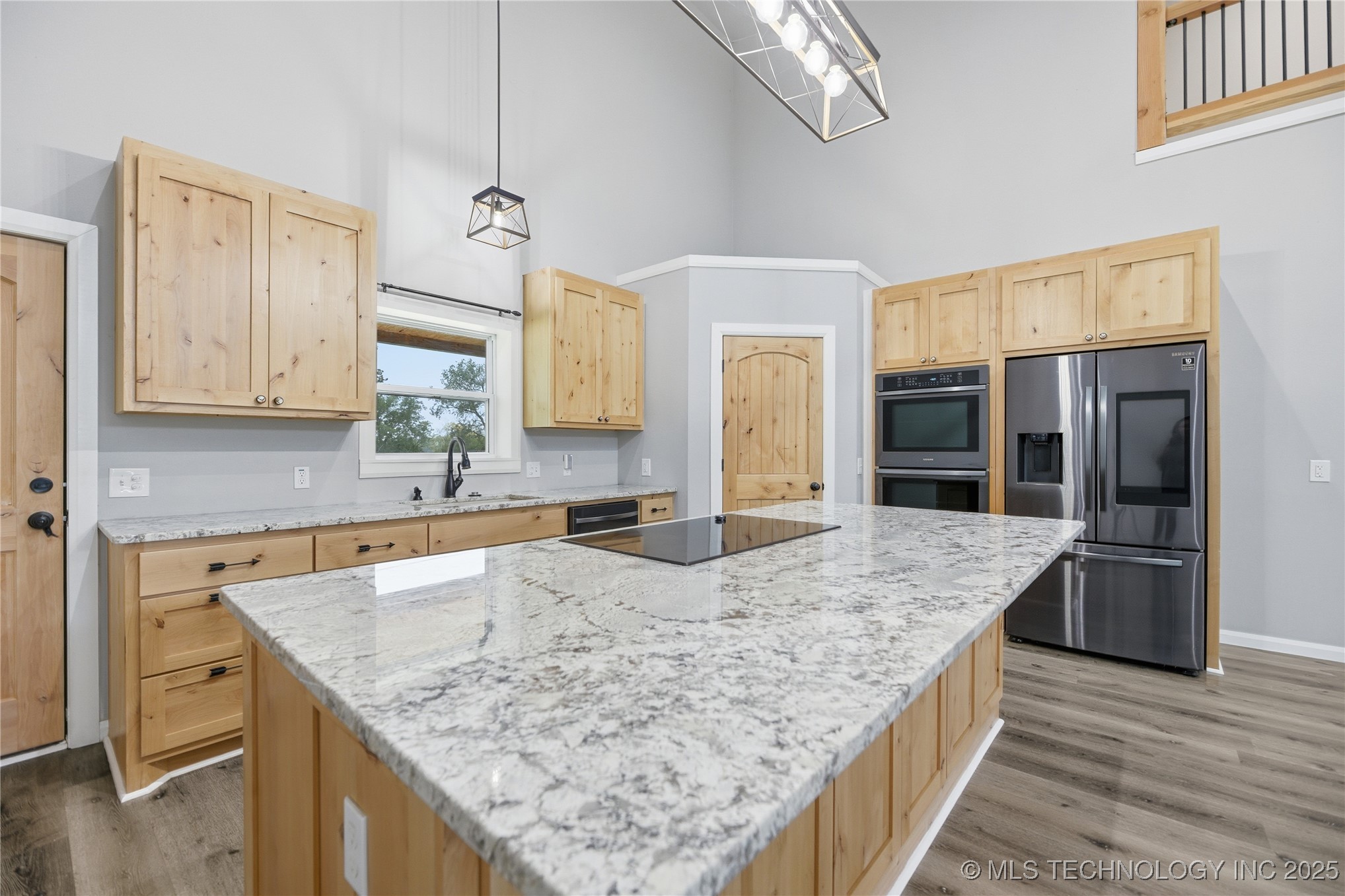 10286 E Joes Road Property Photo 8