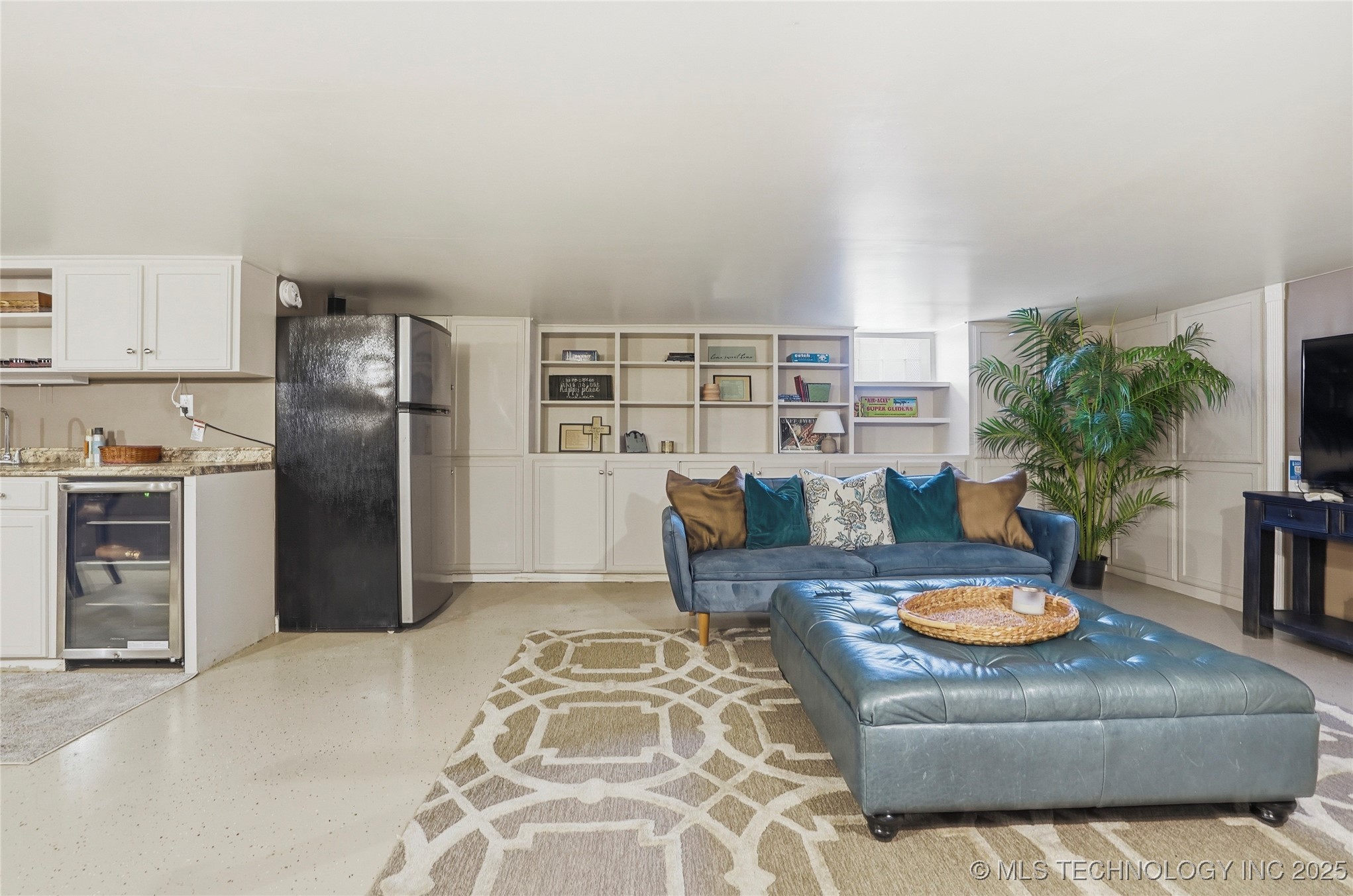 1915 S Delaware Place Property Photo 24