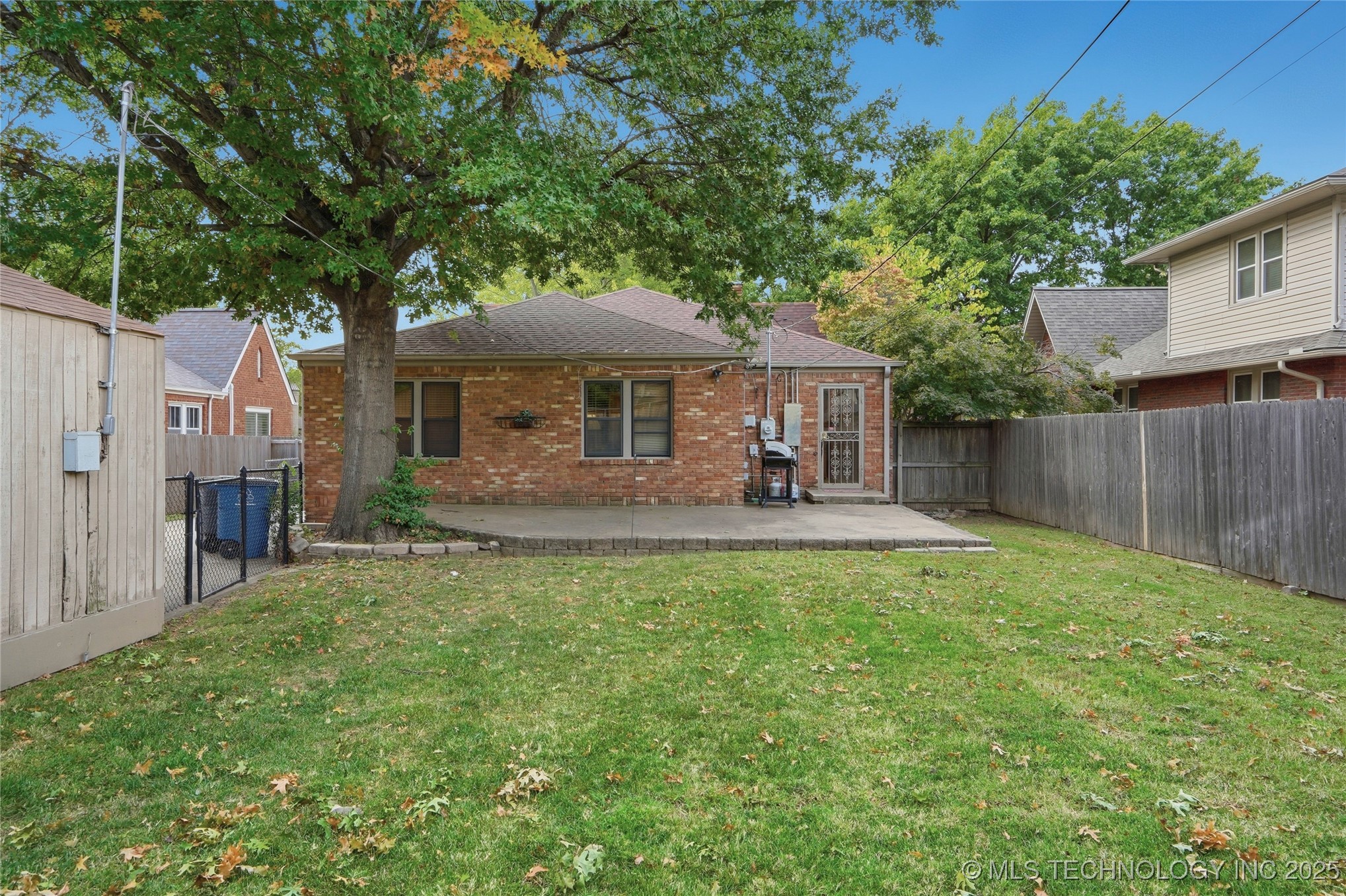 1915 S Delaware Place Property Photo 33