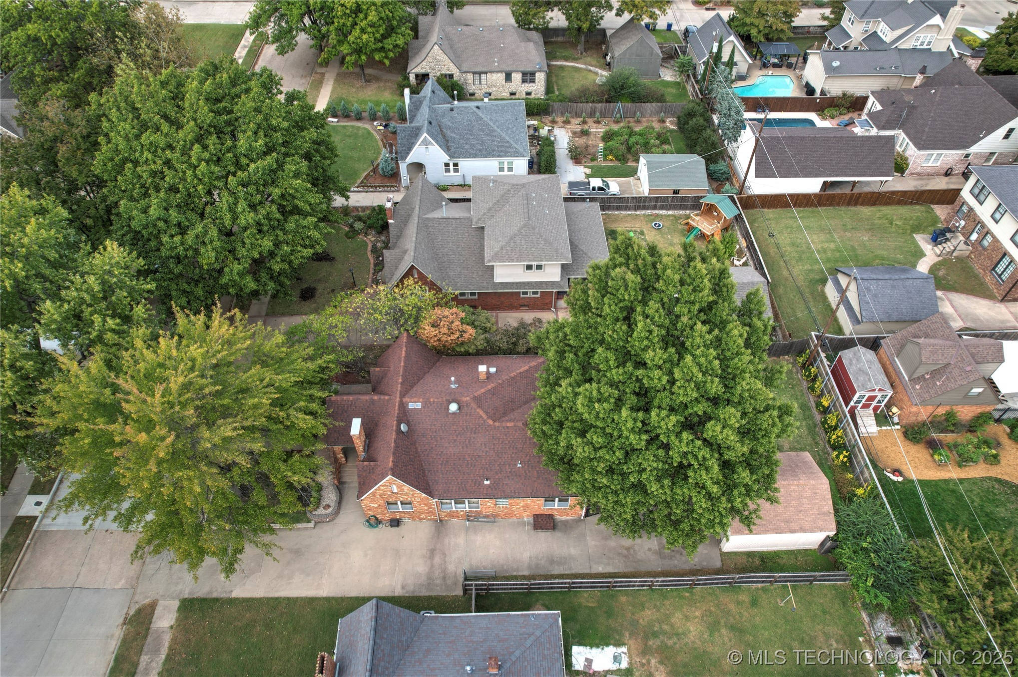 1915 S Delaware Place Property Photo 37