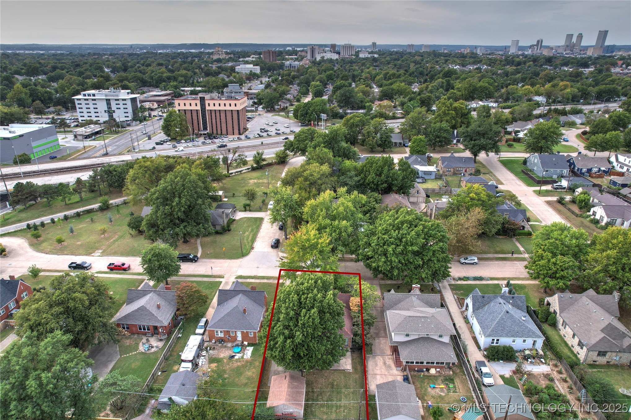 1915 S Delaware Place Property Photo 38