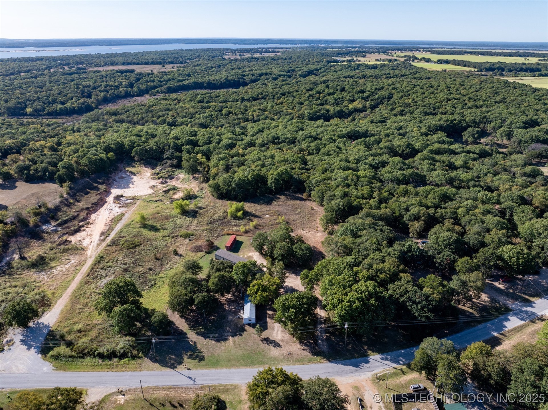 11137 Snell Property Photo 4