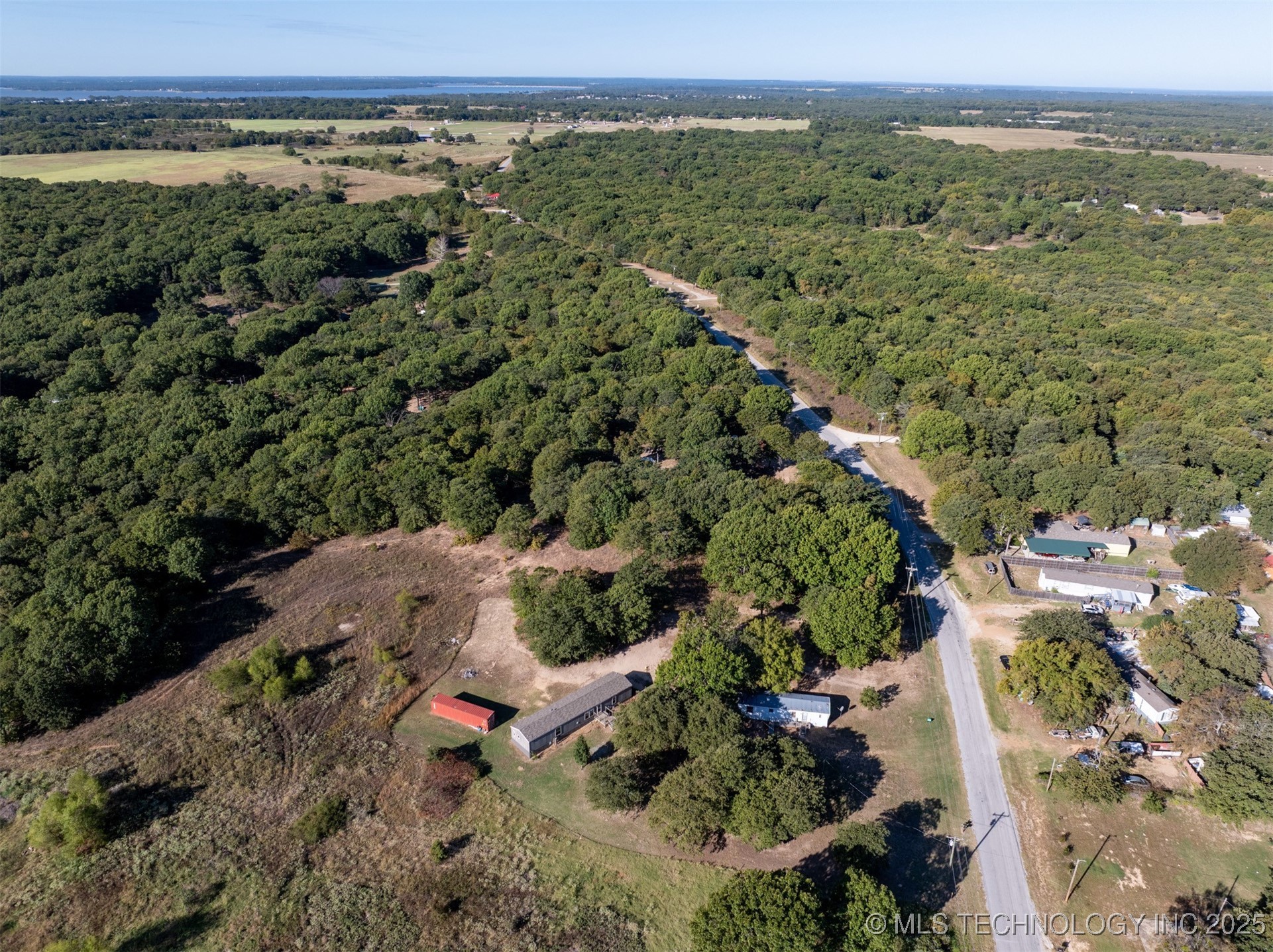 11137 Snell Property Photo 9