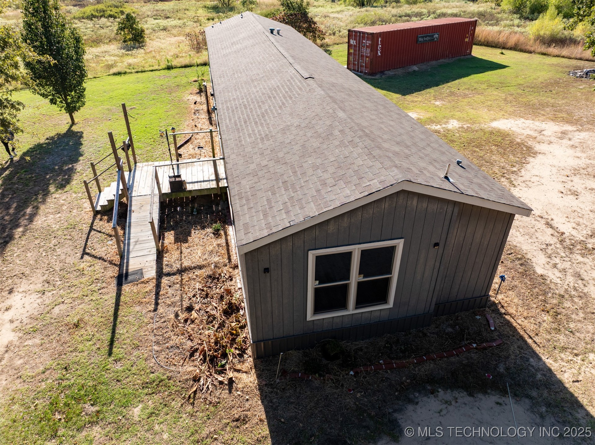 11137 Snell Property Photo 11
