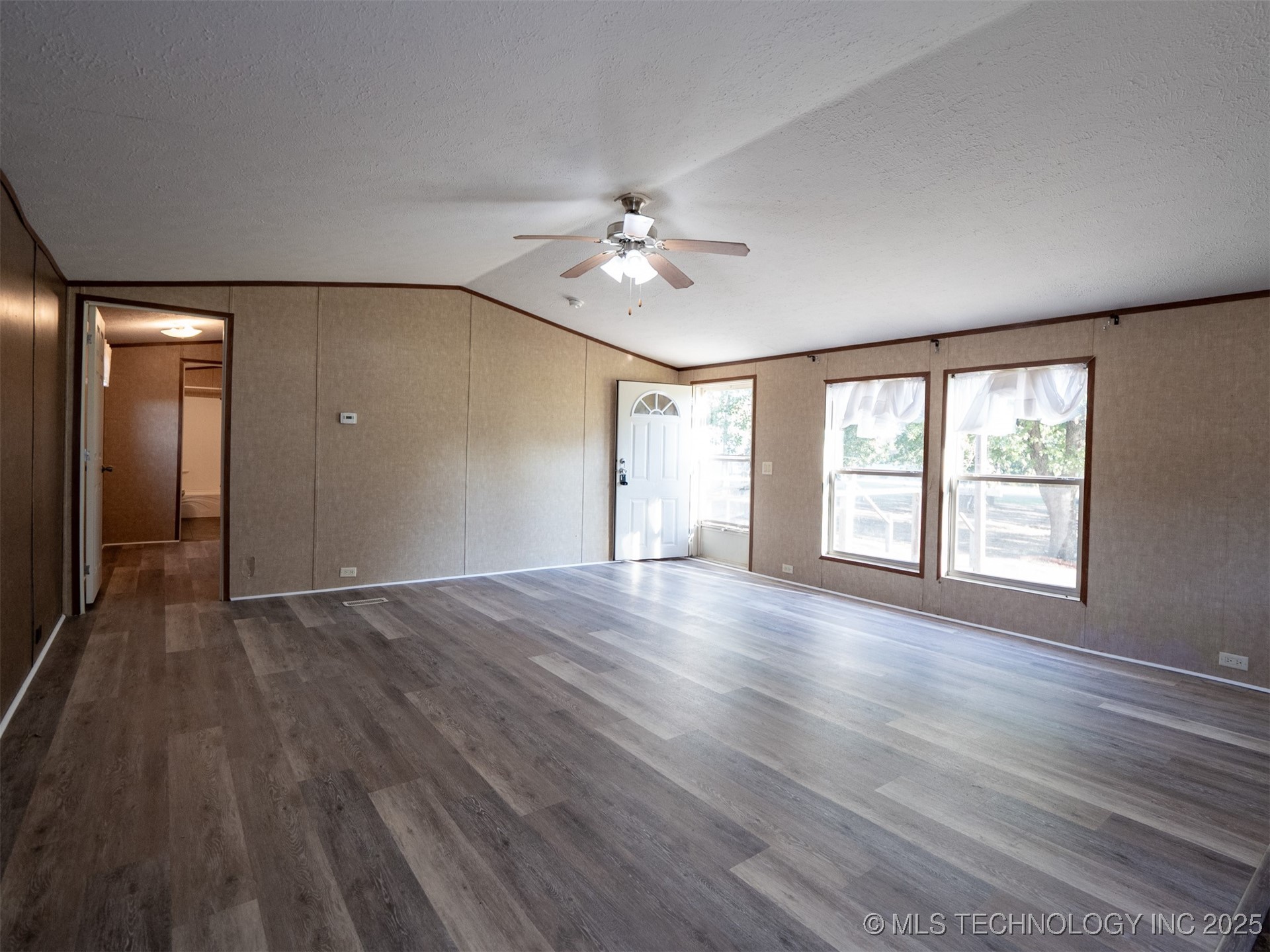 11137 Snell Property Photo 23