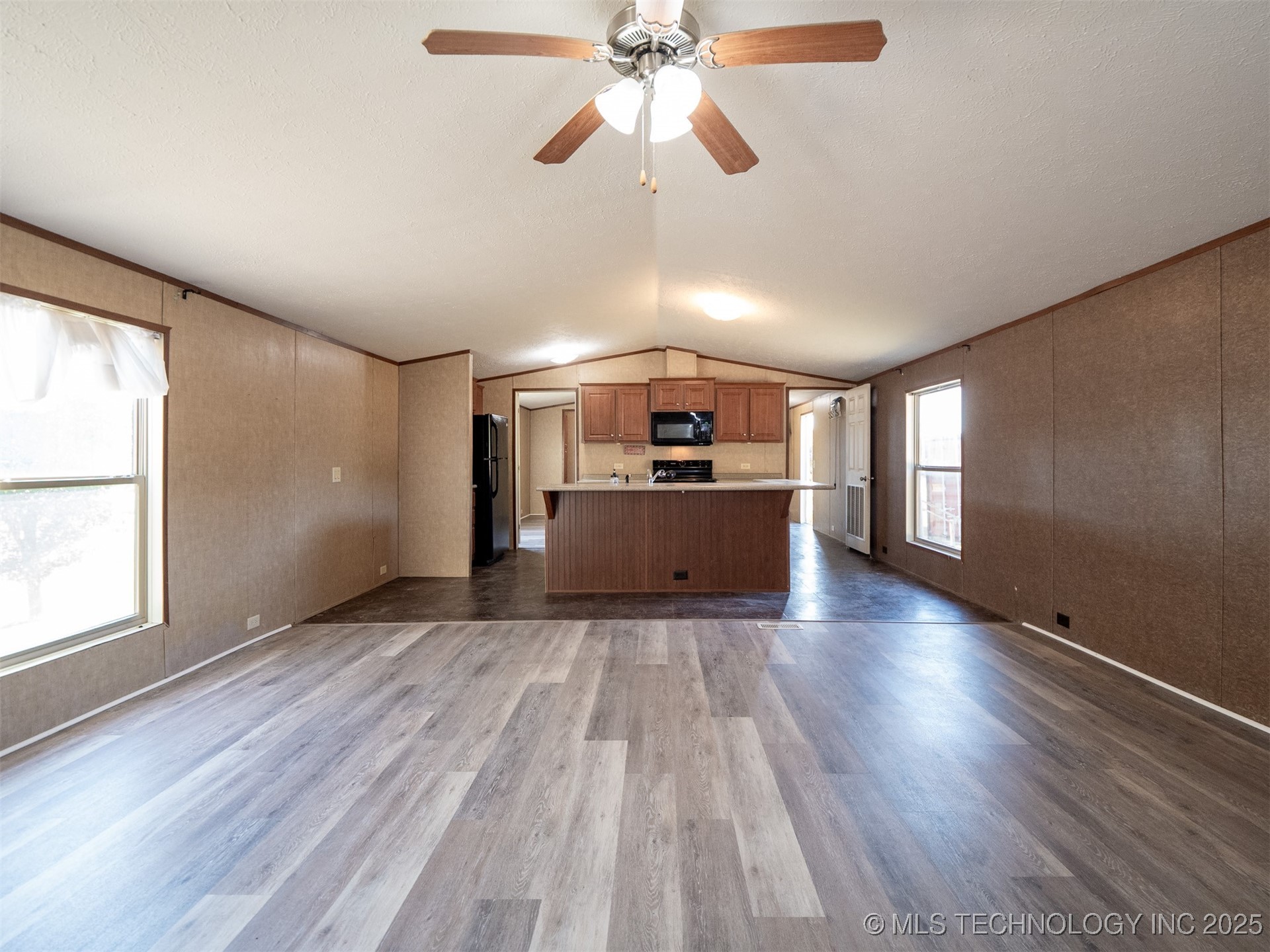 11137 Snell Property Photo 25