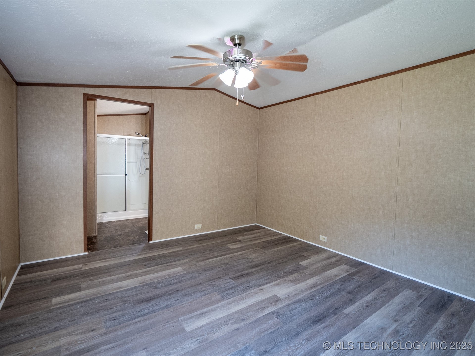 11137 Snell Property Photo 33
