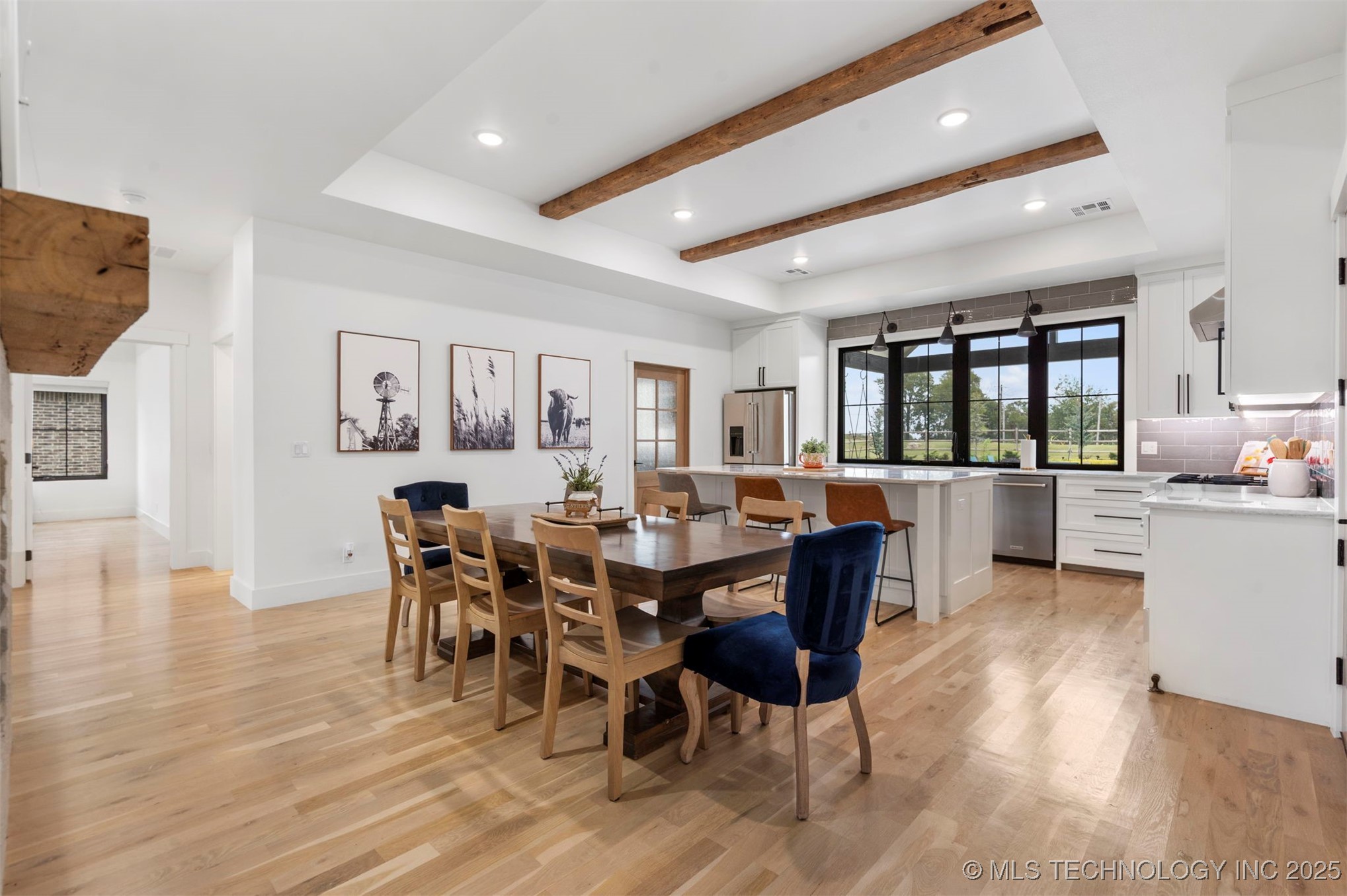 5927 N Meadows Ridge Road Property Photo 15