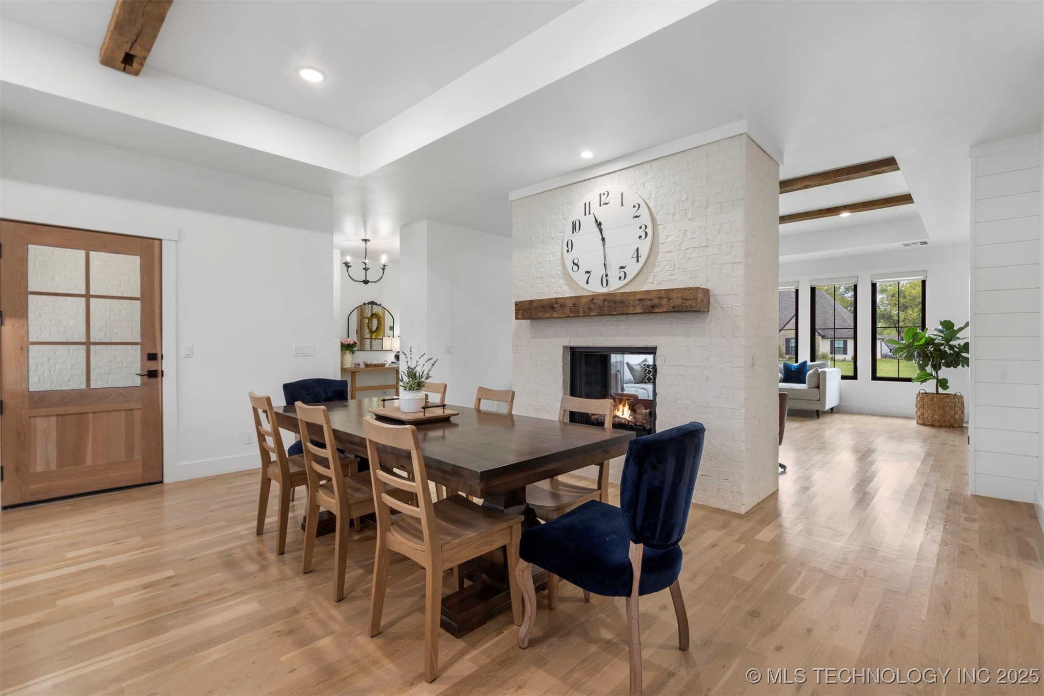 5927 N Meadows Ridge Road Property Photo 16