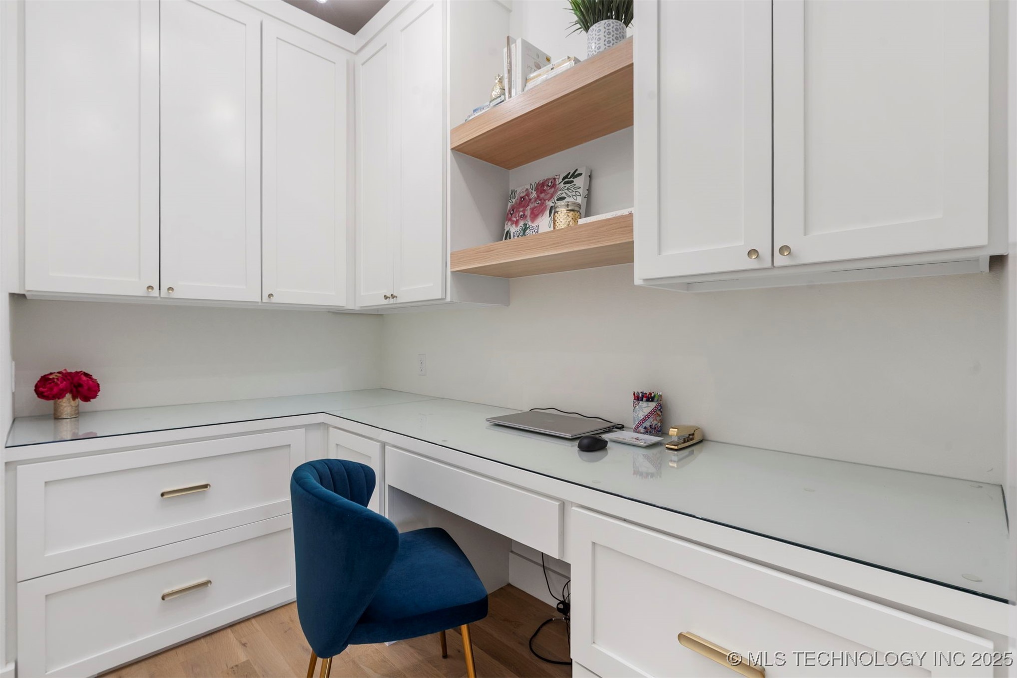 5927 N Meadows Ridge Road Property Photo 33