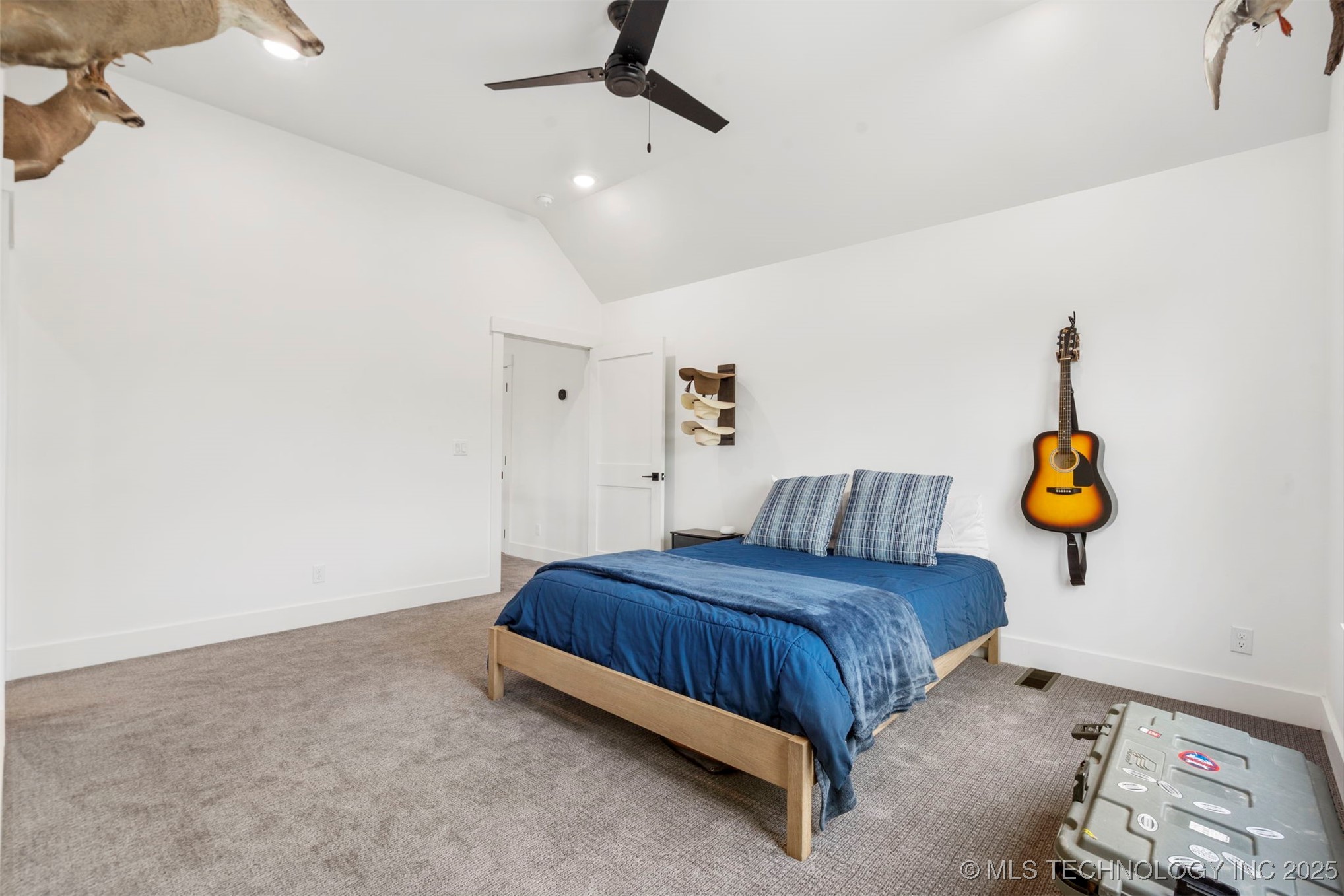 5927 N Meadows Ridge Road Property Photo 40