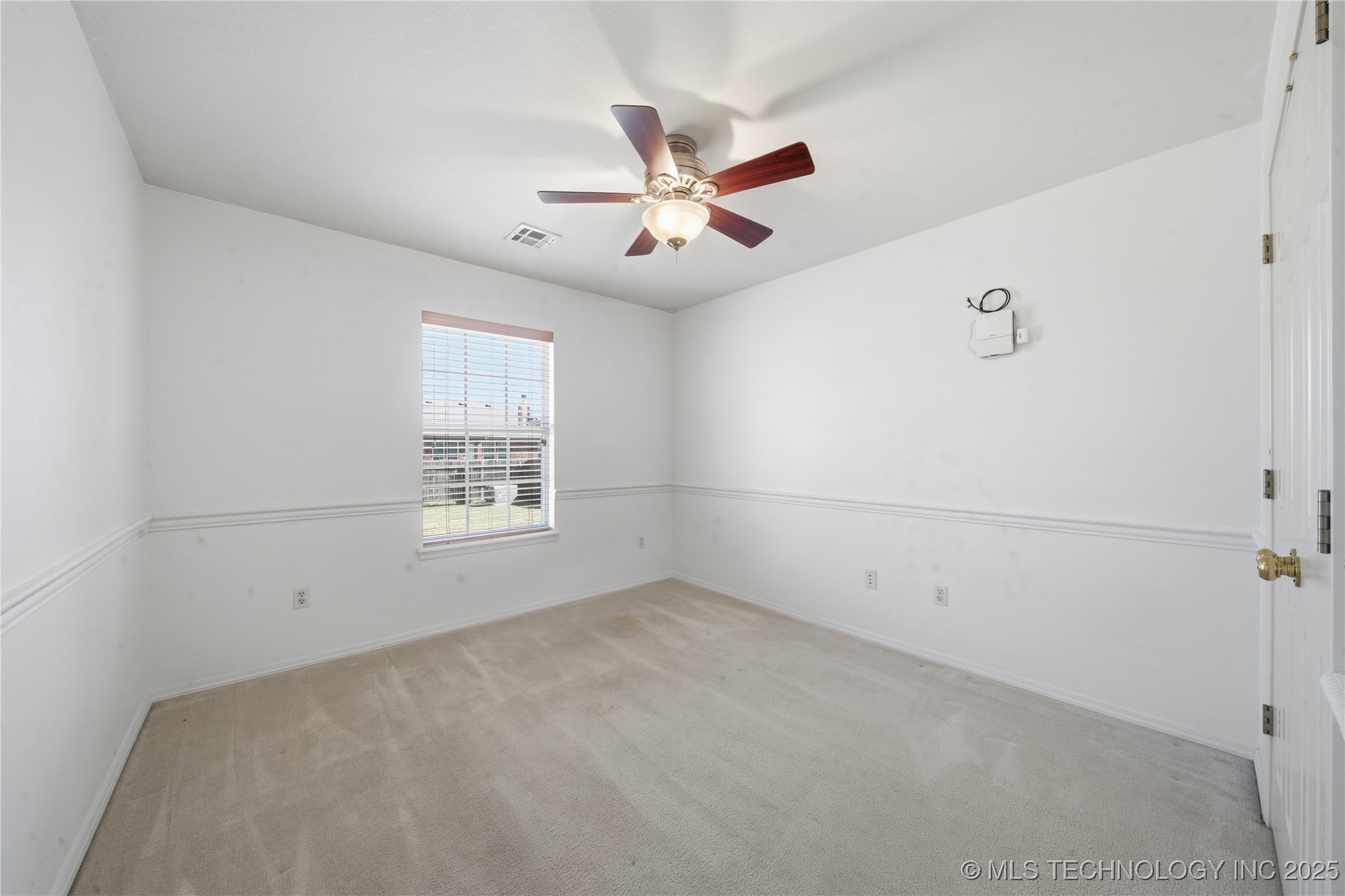 4611 S 200th East Avenue Property Photo 27