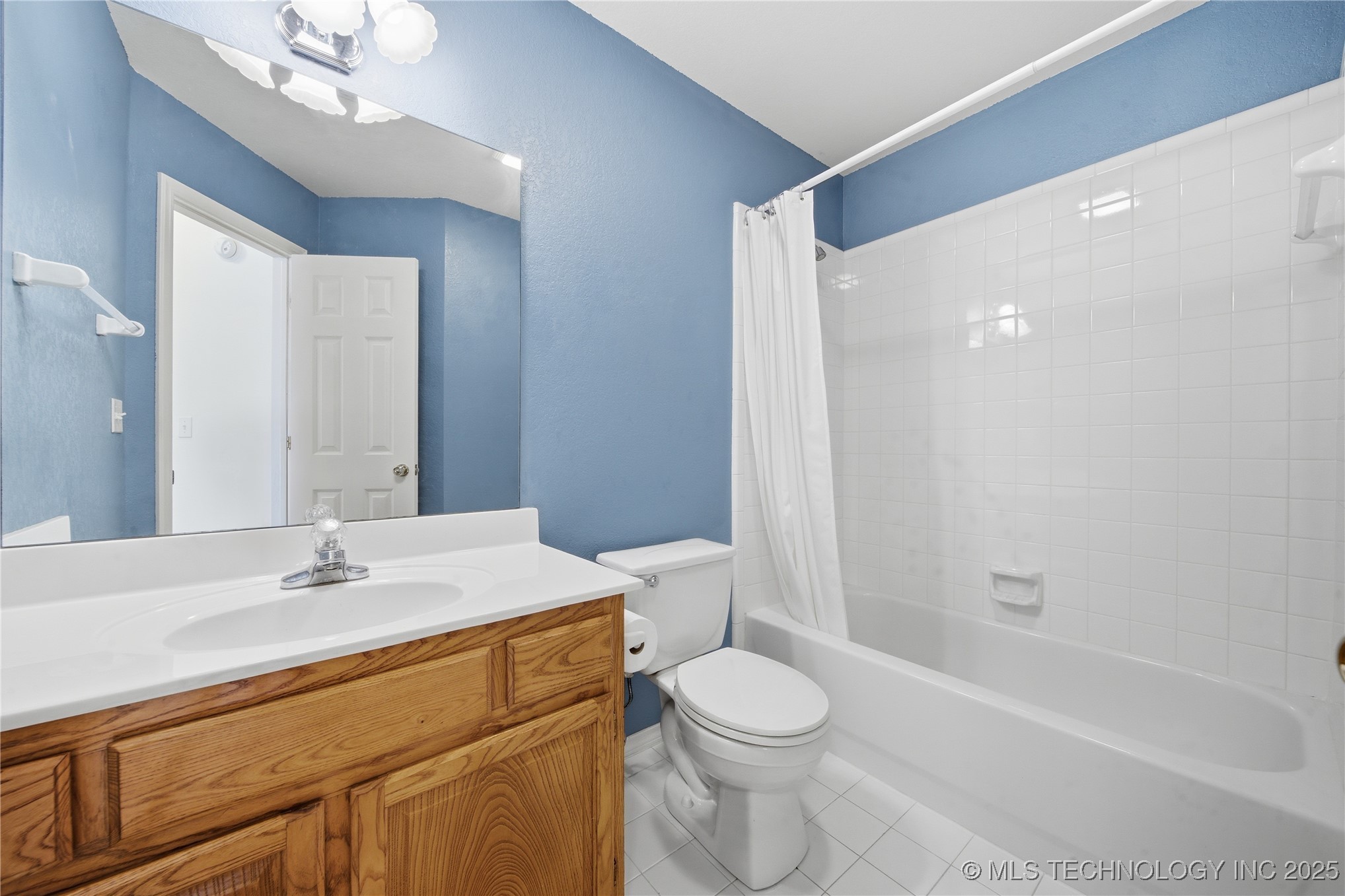 4611 S 200th East Avenue Property Photo 29