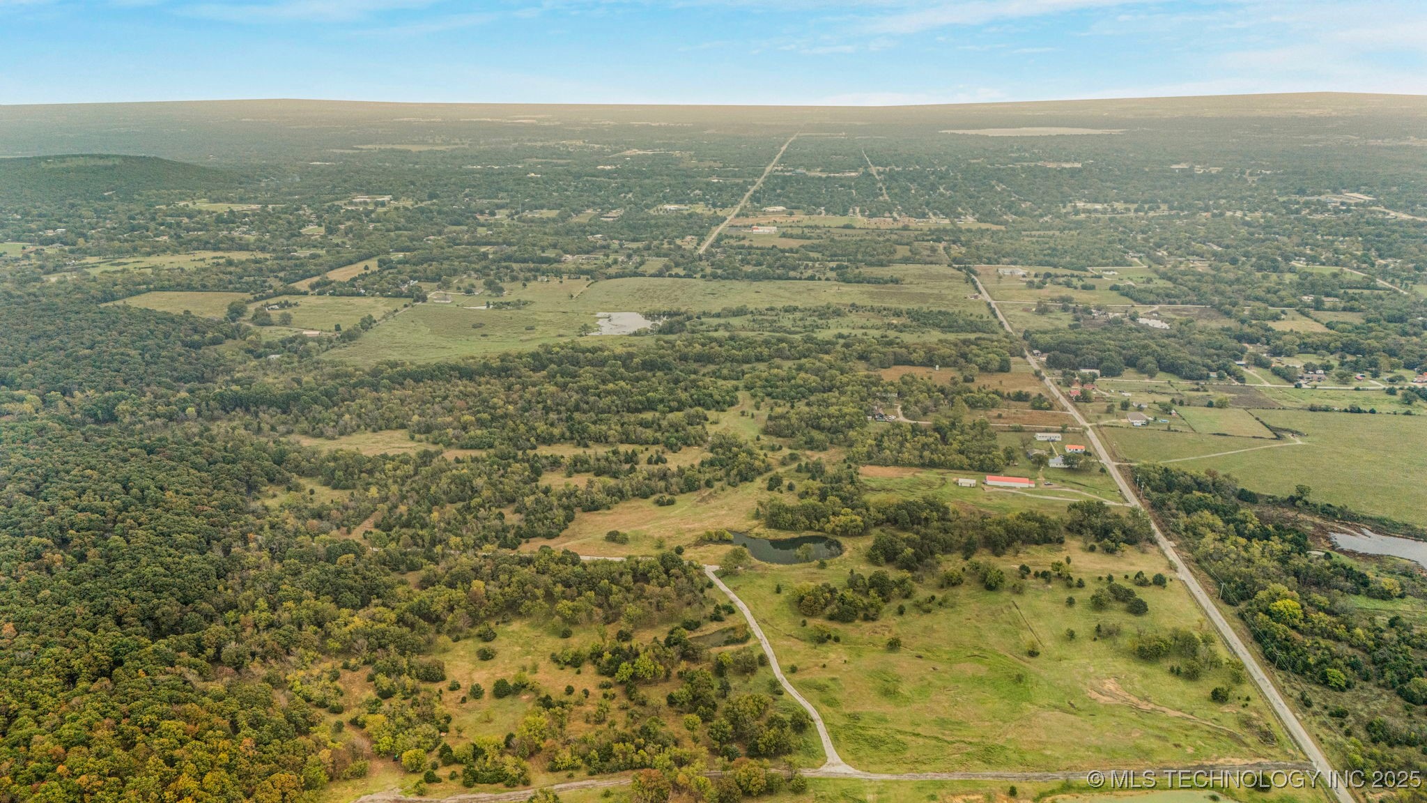 40 W 53rd Street North Property Photo 18