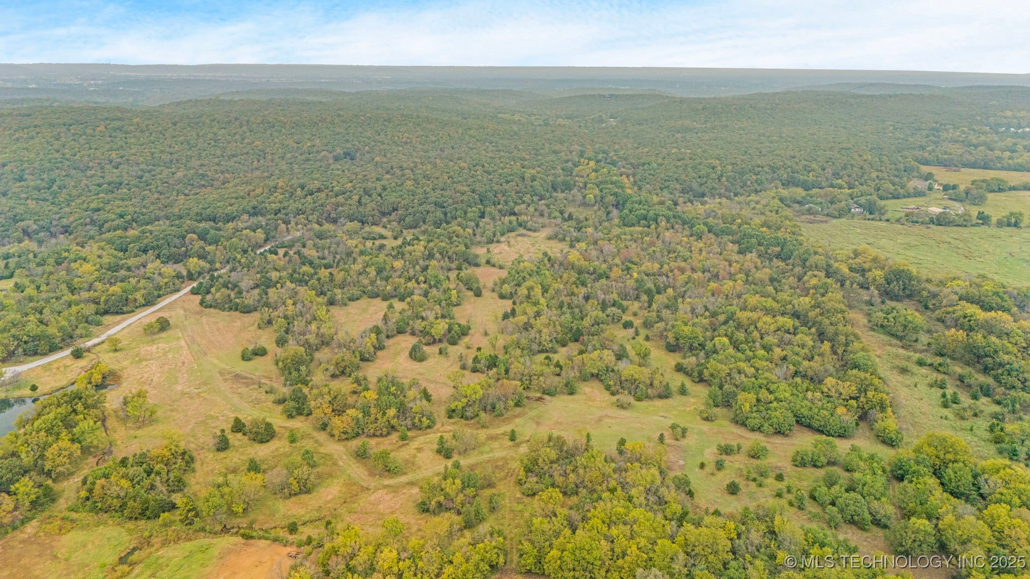 40 W 53rd Street North Property Photo 22