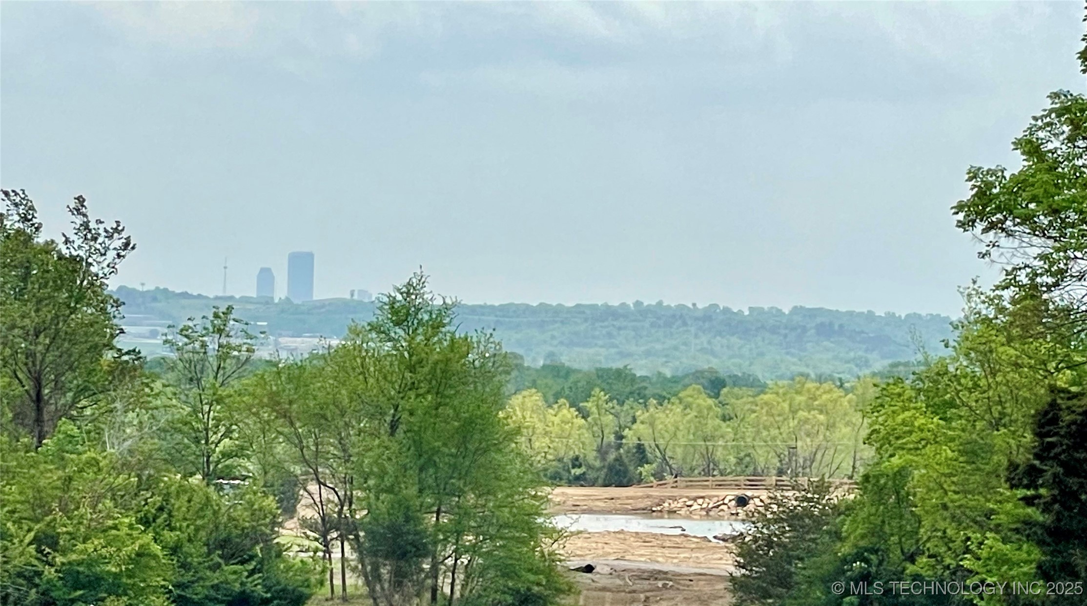 69 W 53rd Street Property Photo 4