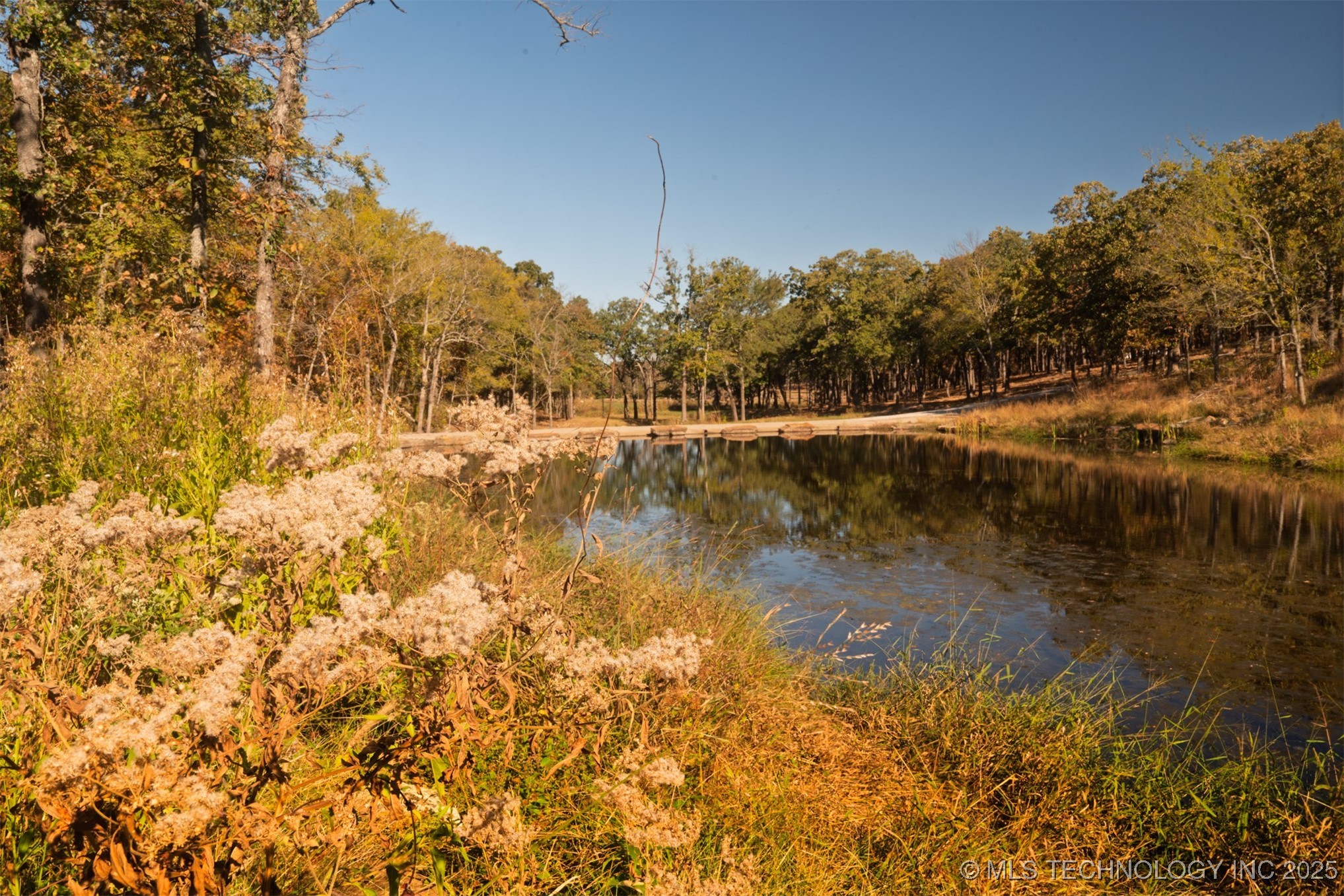 080 260th Street Property Photo 3