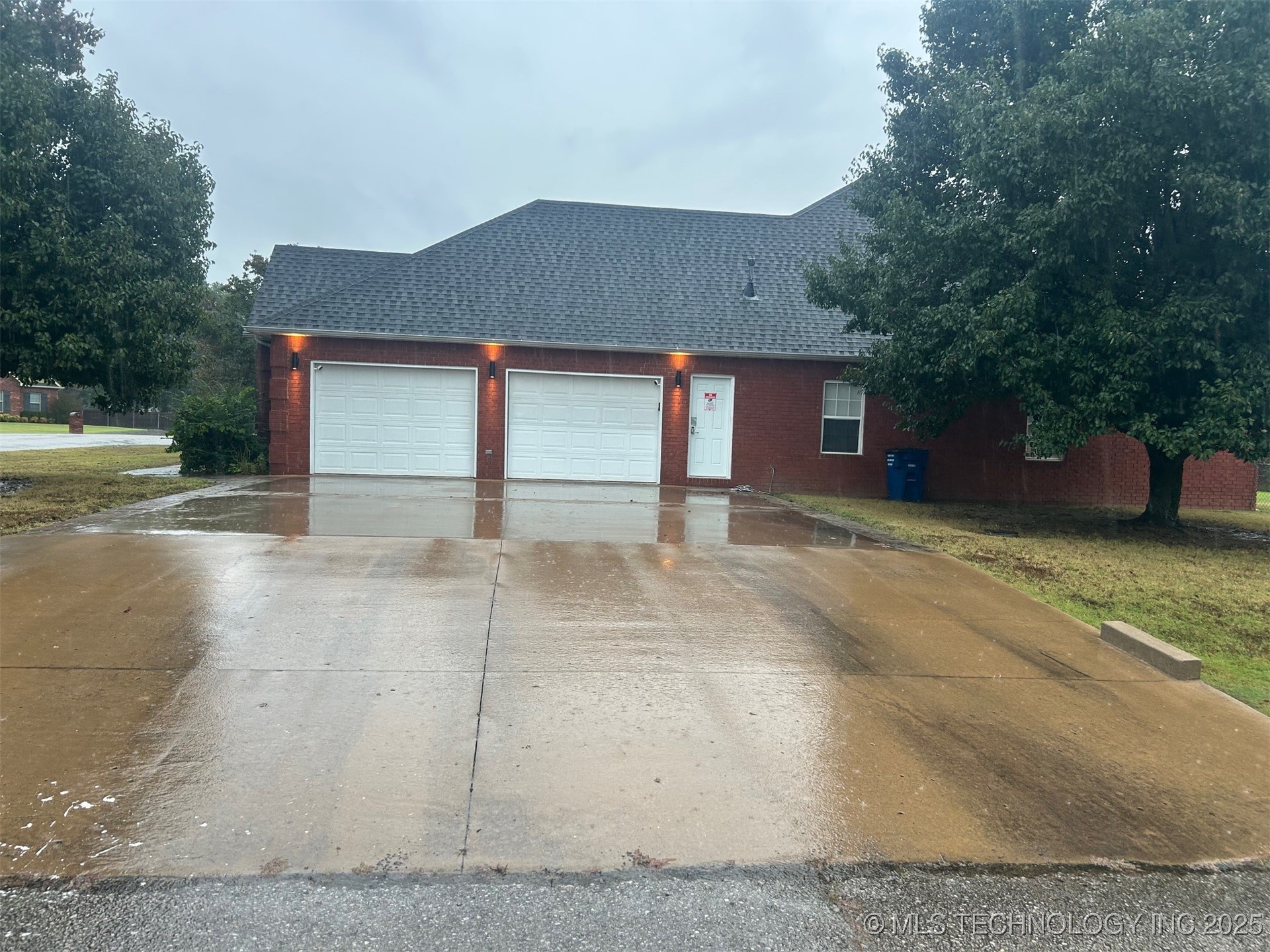 1104 Sw 22nd Street Property Photo 4