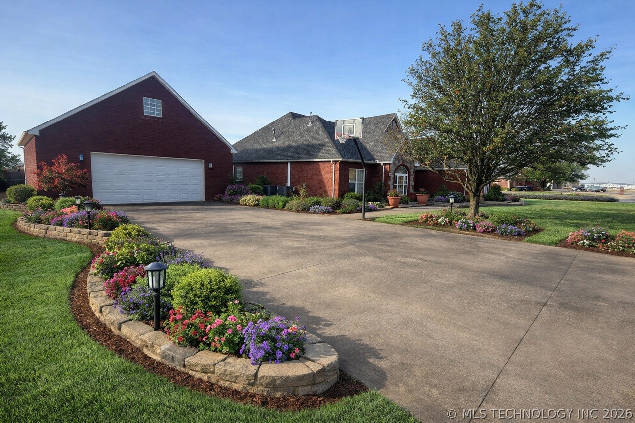 1104 Sw 22nd Street Property Photo 6