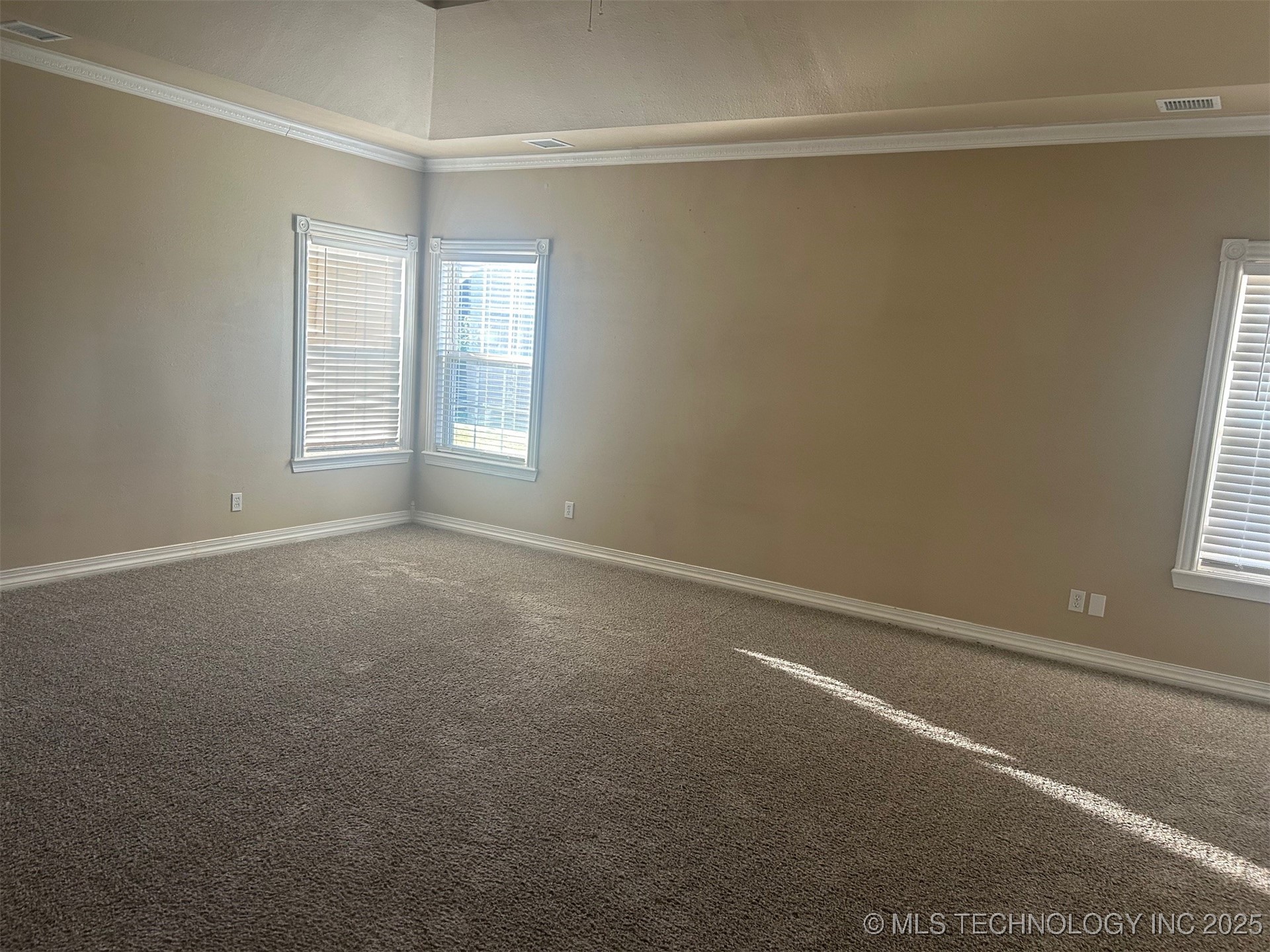 1104 Sw 22nd Street Property Photo 27