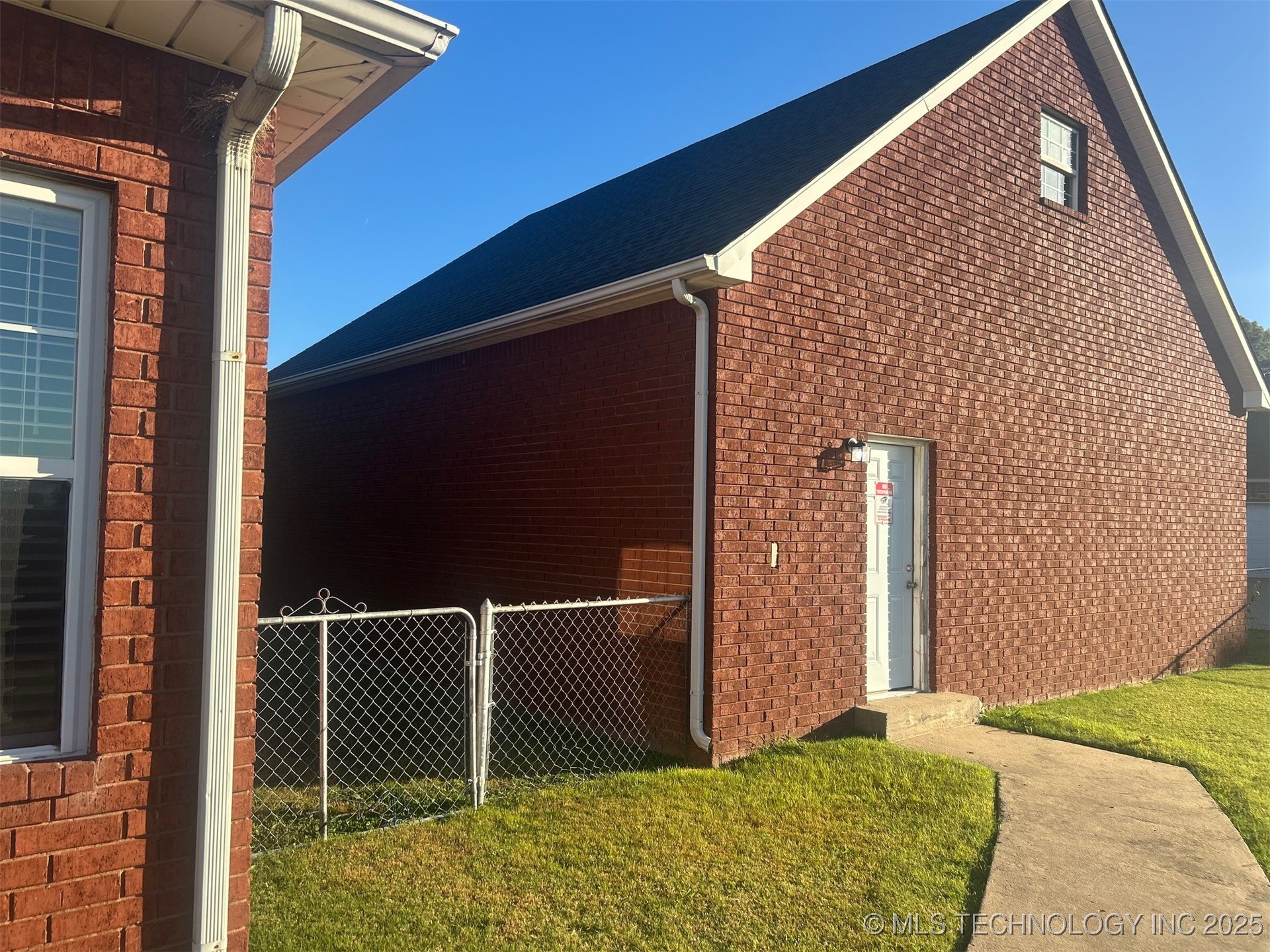 1104 Sw 22nd Street Property Photo 44