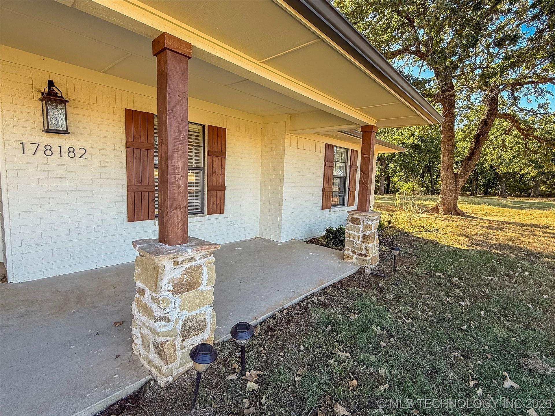 178182 N 3000 Road Property Photo 4