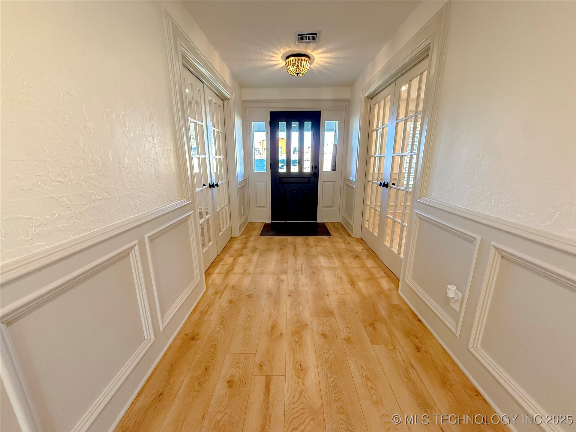 178182 N 3000 Road Property Photo 6