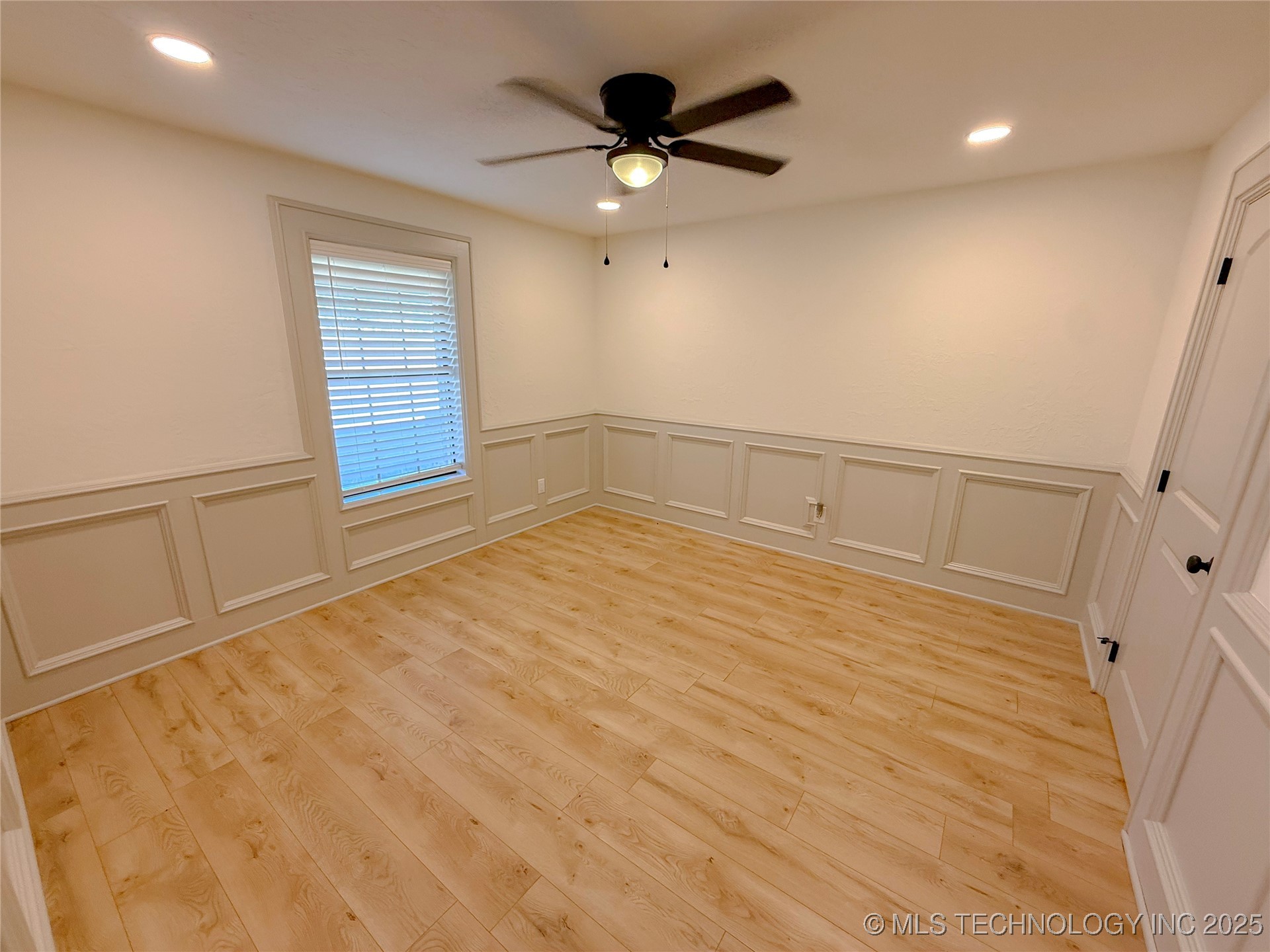 178182 N 3000 Road Property Photo 8