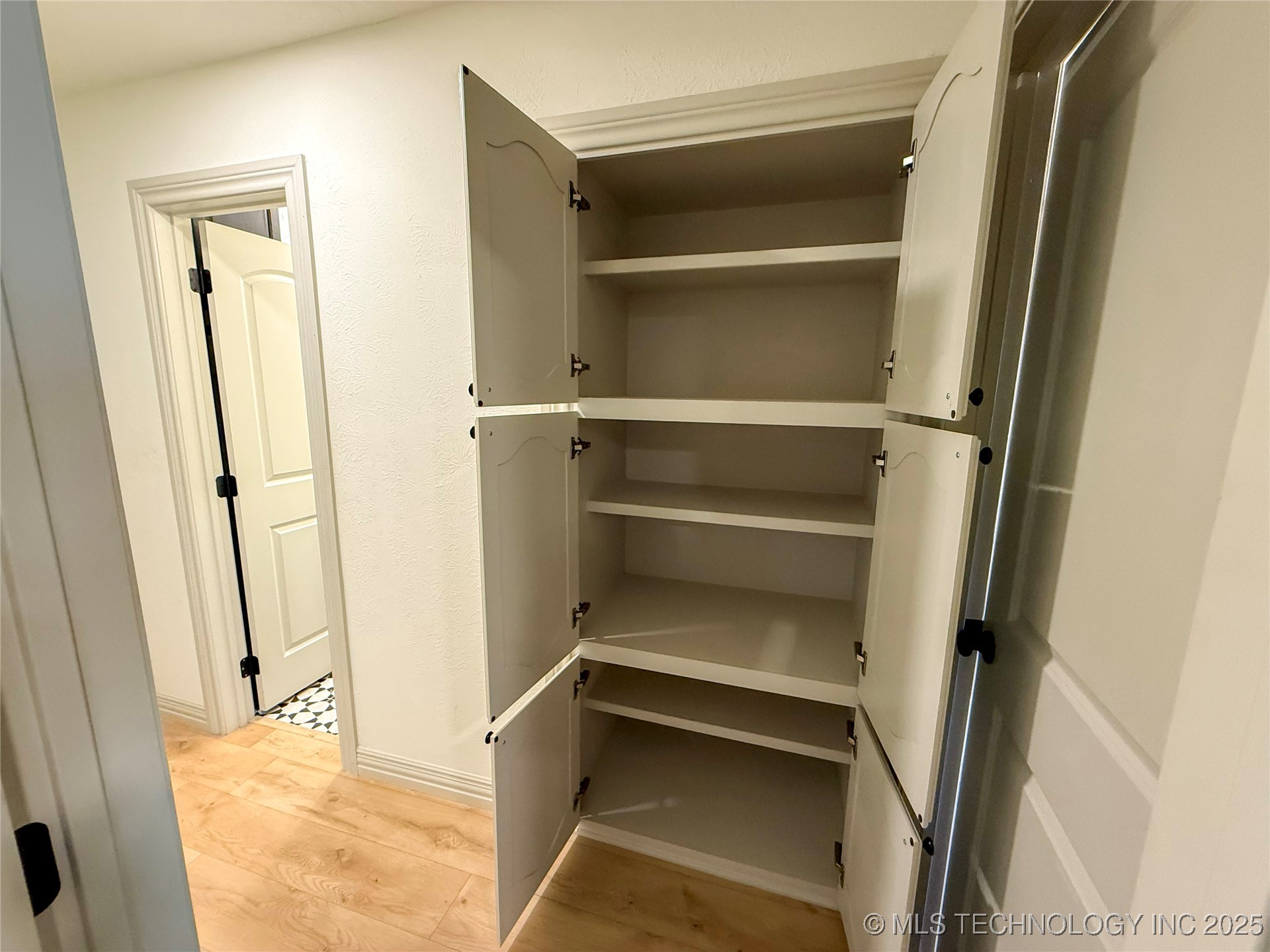 178182 N 3000 Road Property Photo 13