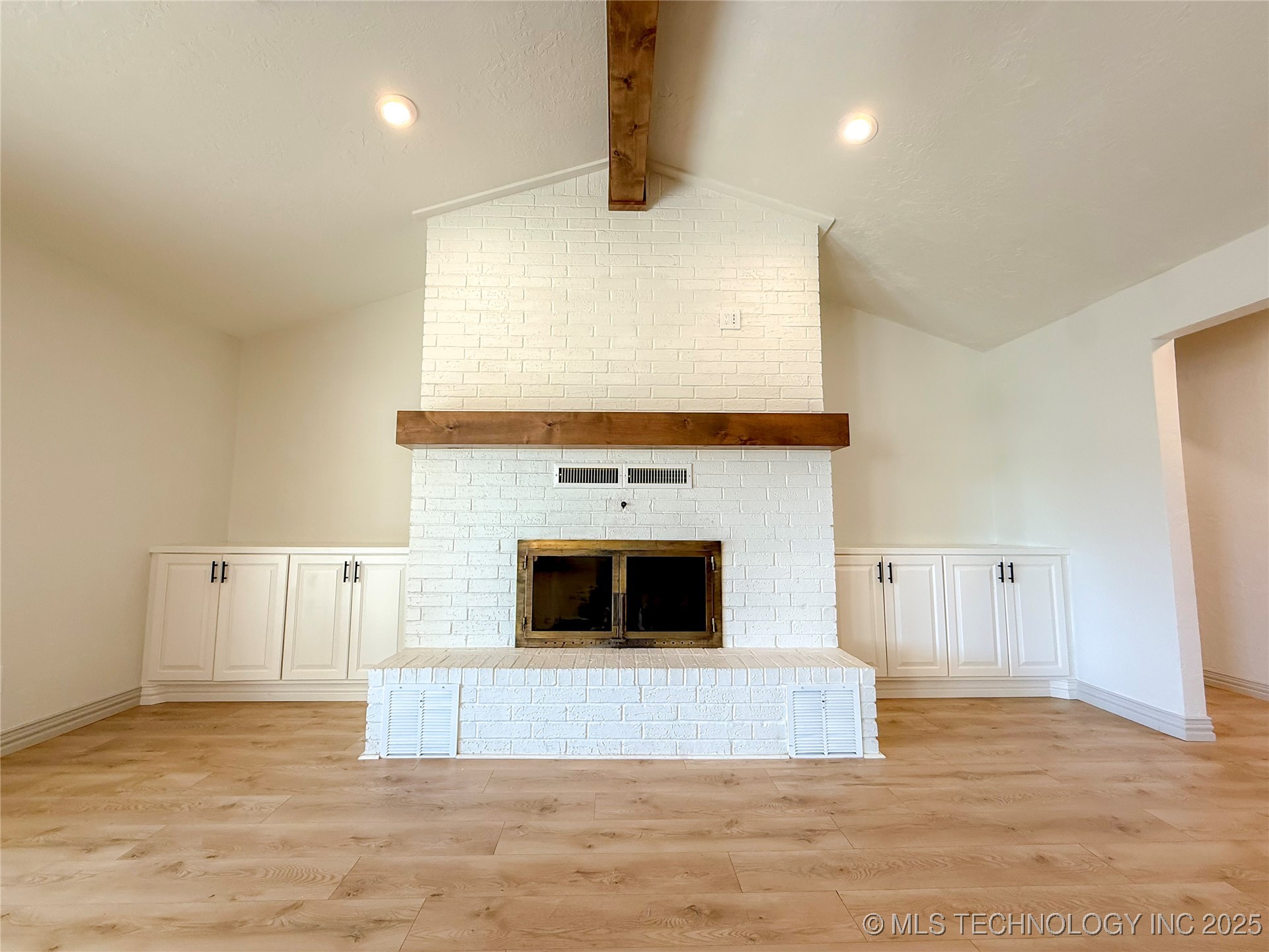 178182 N 3000 Road Property Photo 32