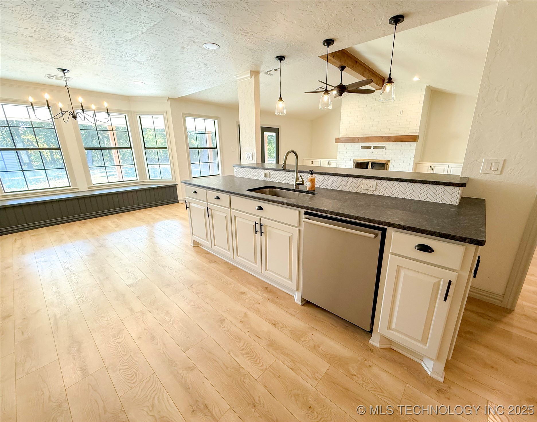 178182 N 3000 Road Property Photo 35